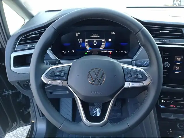 Volkswagen Touran view 11