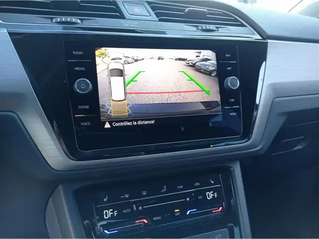 Volkswagen Touran view 14