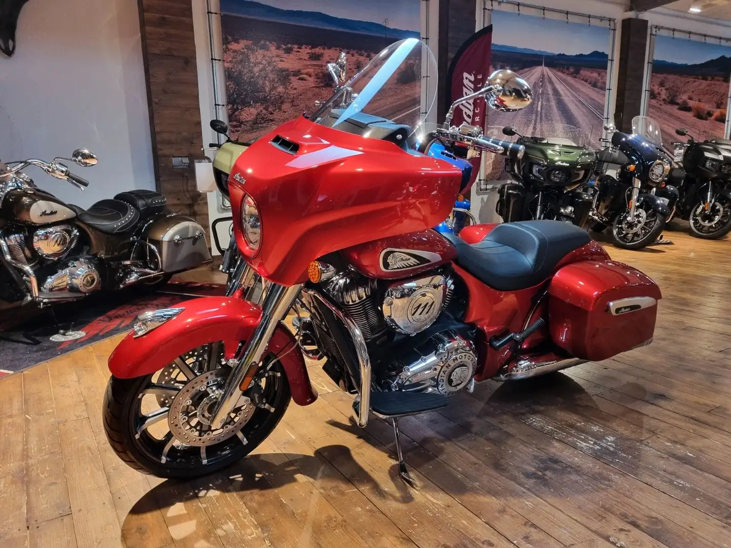 Indian Chieftain Limited "Penzl 100 Jahre (250 /4,99 %) Червоний - 2