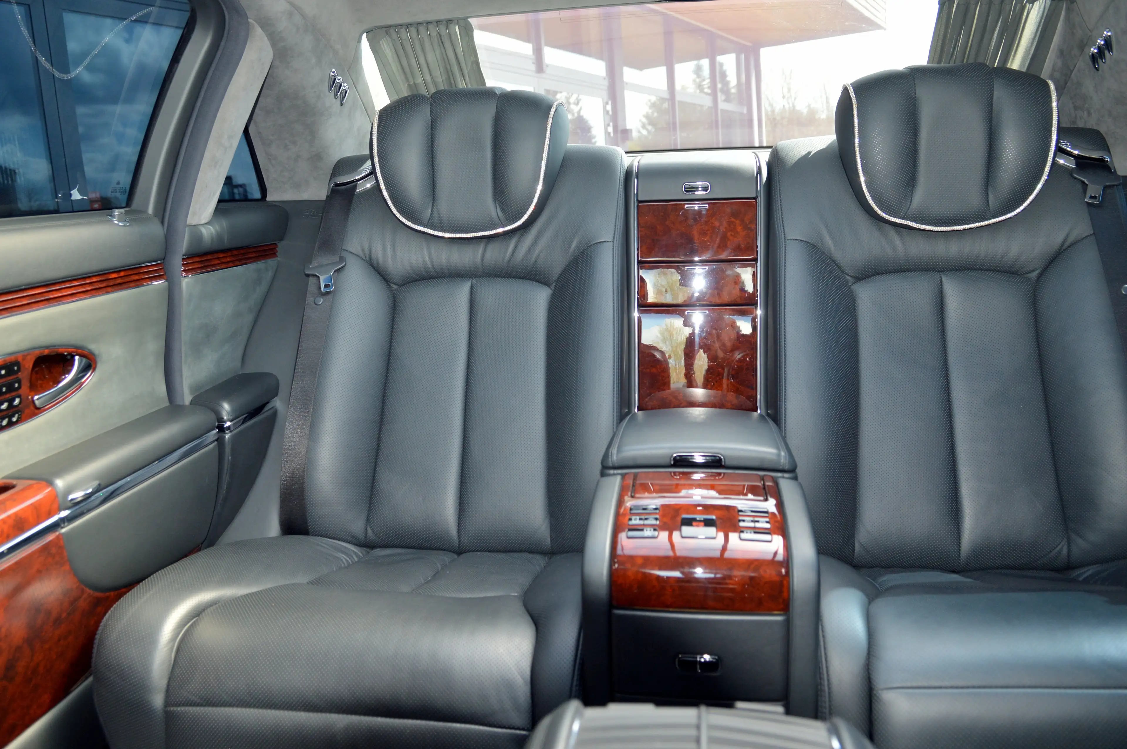 Maybach 62 62 / Swarowski / Stand-Hz. / Sitz-Klima — photo 15