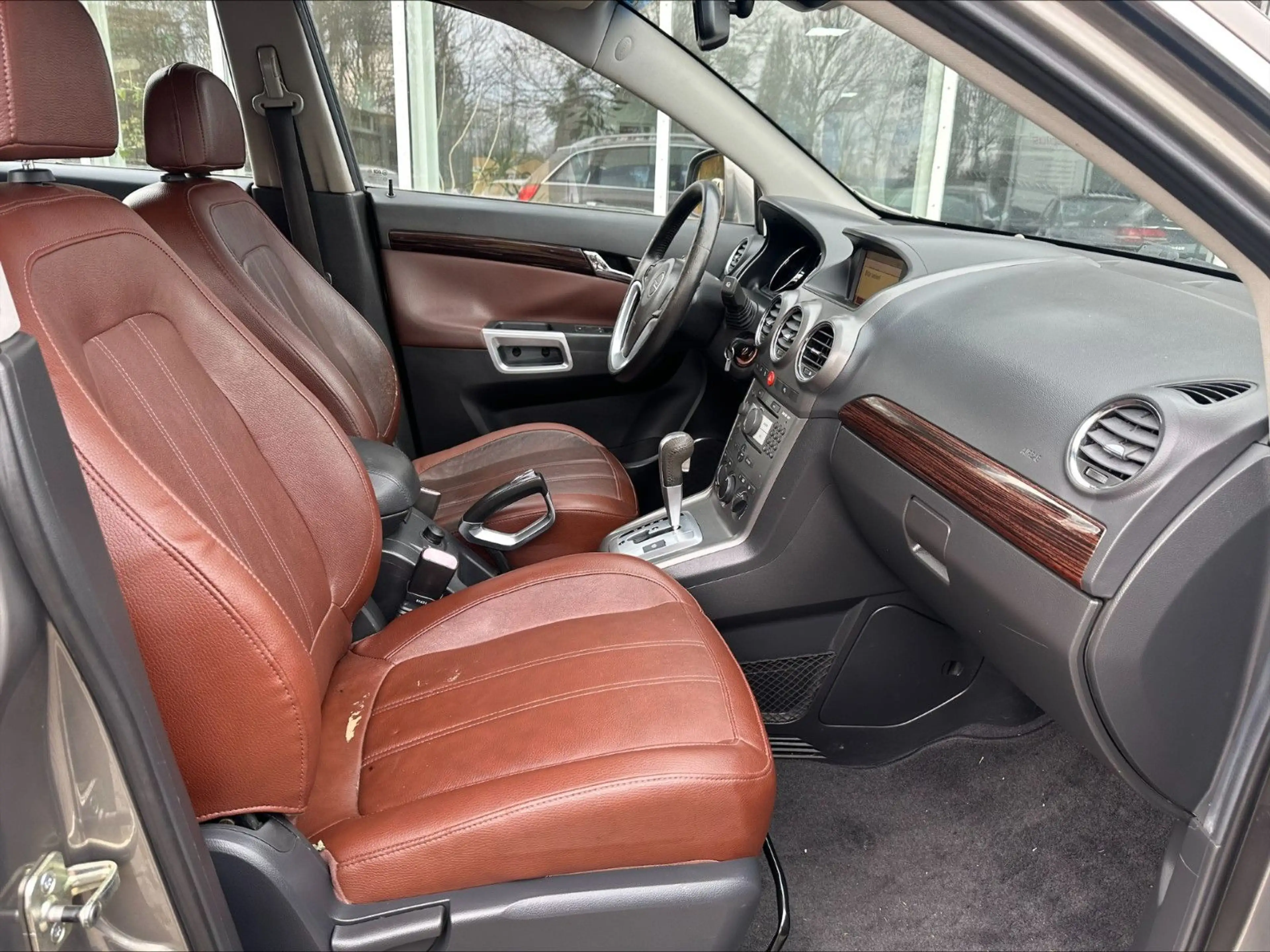 Opel Antara Cosmo 4x4 — photo 10