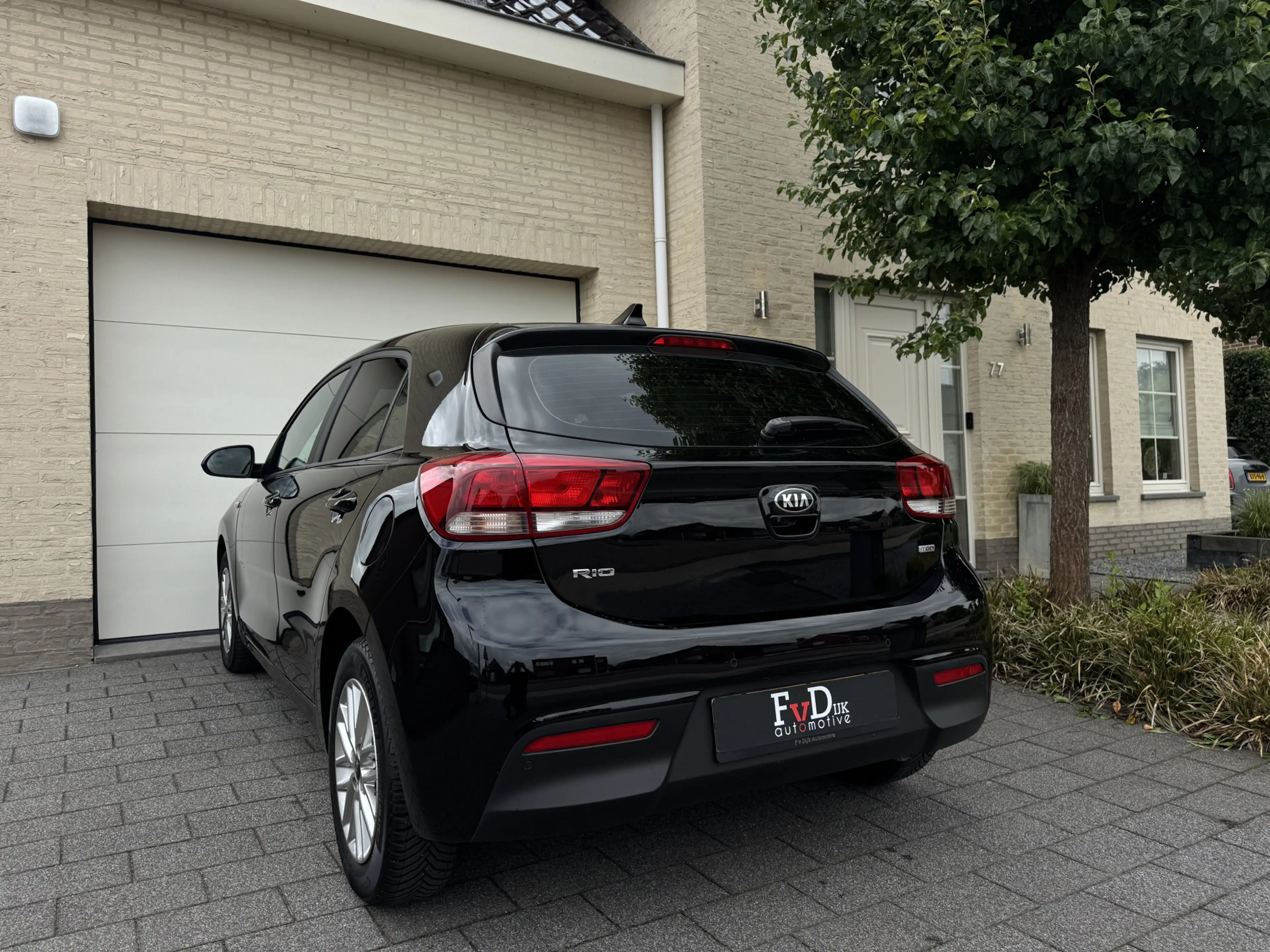 Kia Rio 1.0 TGDI ComfortPlusLine Navi Carplay Camera Cruis — photo 3