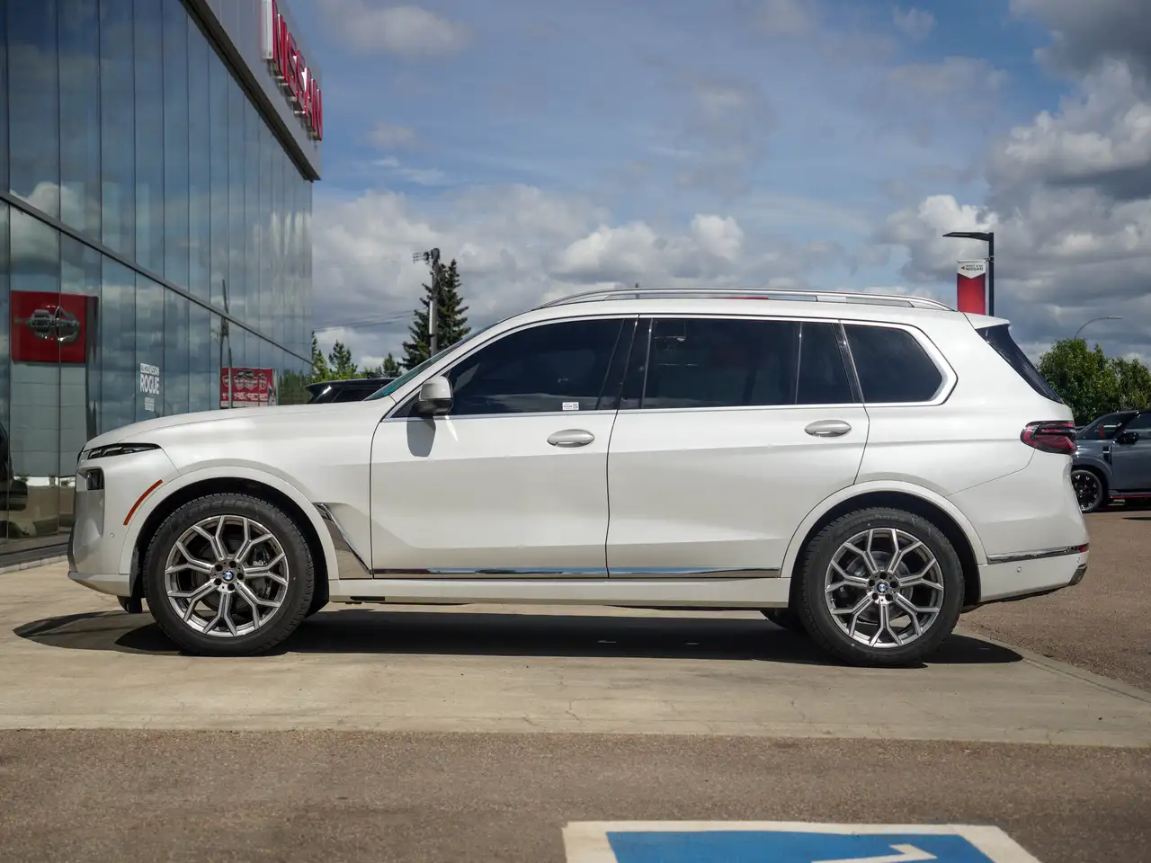 BMW X7 снимка BMW X7