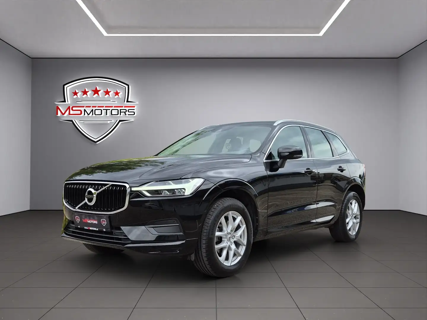 Volvo XC60 D4 Momentum Pro*1.BESITZ*ACC*RFK*NAVI*KREDIT*GARAN Schwarz - 1