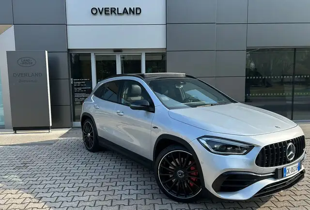 Mercedes-Benz GLA 45 AMG GLA 45S 4Matic AMG