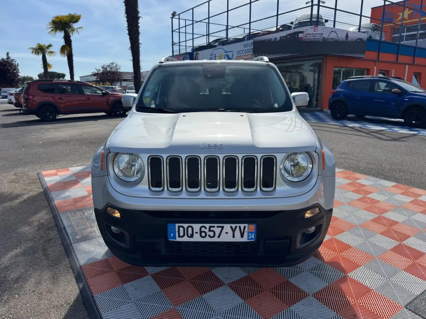 Jeep Renegade 2.0 MultiJet 140 BV6 AWD 4X4 LIMITED CUIR Grijs - 1