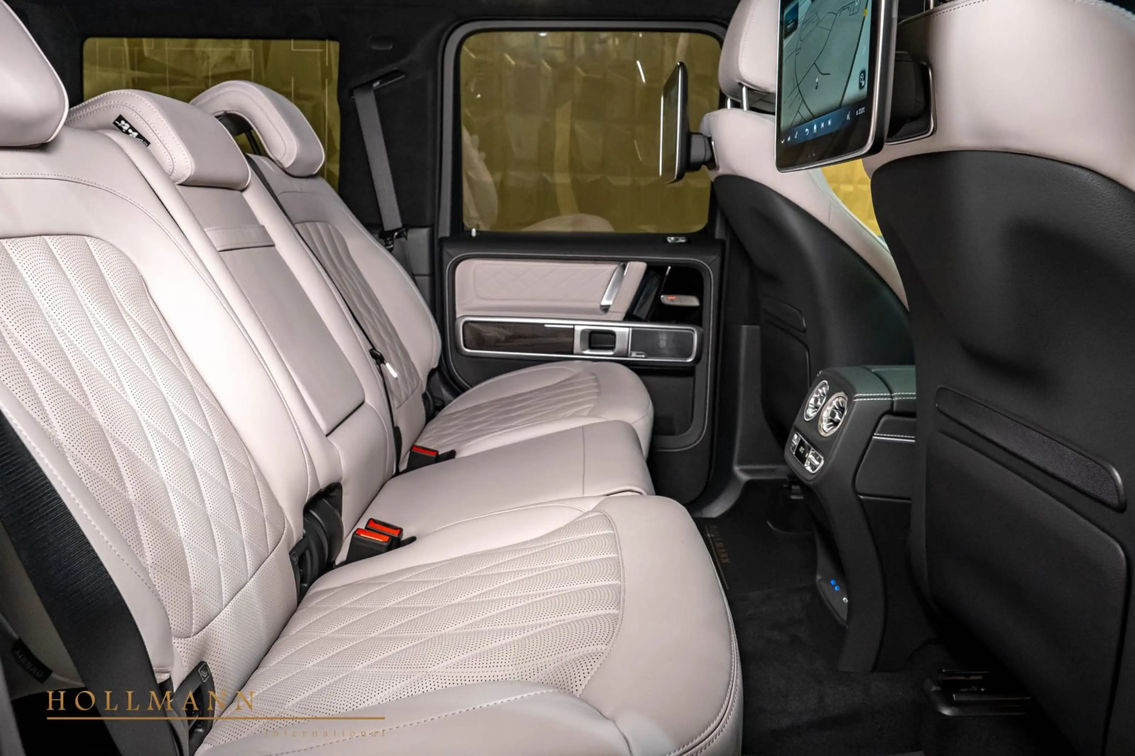 Mercedes-Benz G 63 AMG + FACELIFT + AMG ACTIVE RIDE + CARBON + — photo 15