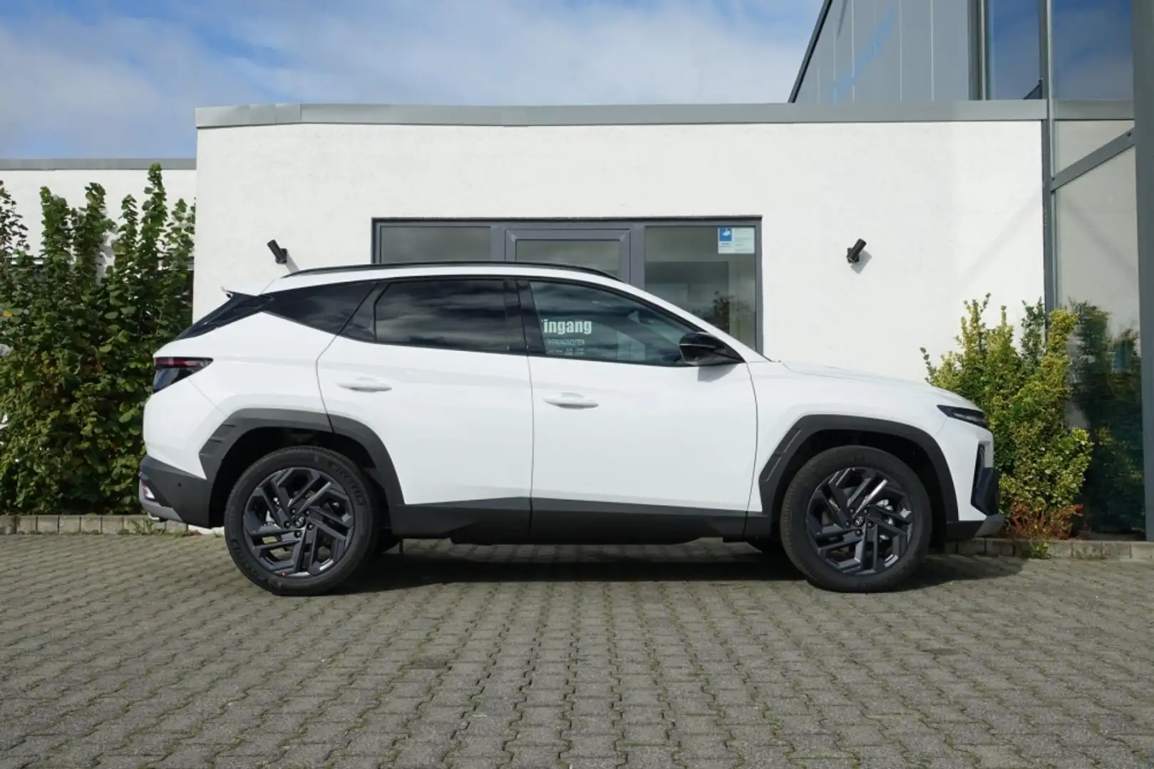 Hyundai TUCSON PRIME 20th ANNIVERSARY HYBRID215PS SOFORT Weiß - 2