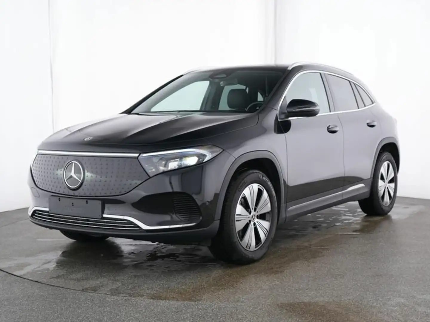 Mercedes-Benz EQA 250 EQA 250 Progressive Distr. AHK el-Klappe Kamera Schwarz - 2