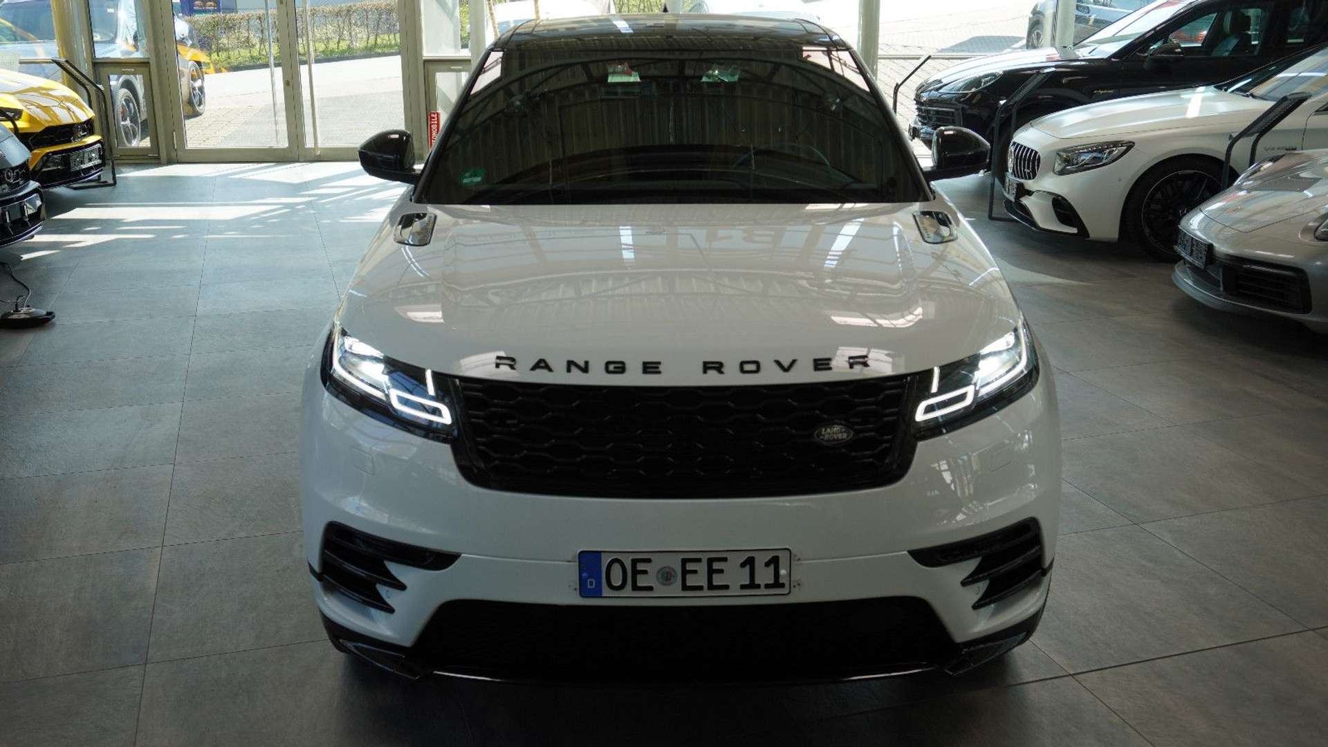Land Rover Range Rover Velar 2.0 D240 R-Dyn*HSE*PANO*SHADOW -  - Joinsteer - #3