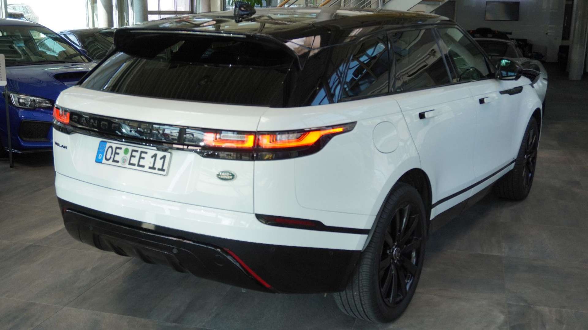 Land Rover Range Rover Velar 2.0 D240 R-Dyn*HSE*PANO*SHADOW -  - Joinsteer - #4