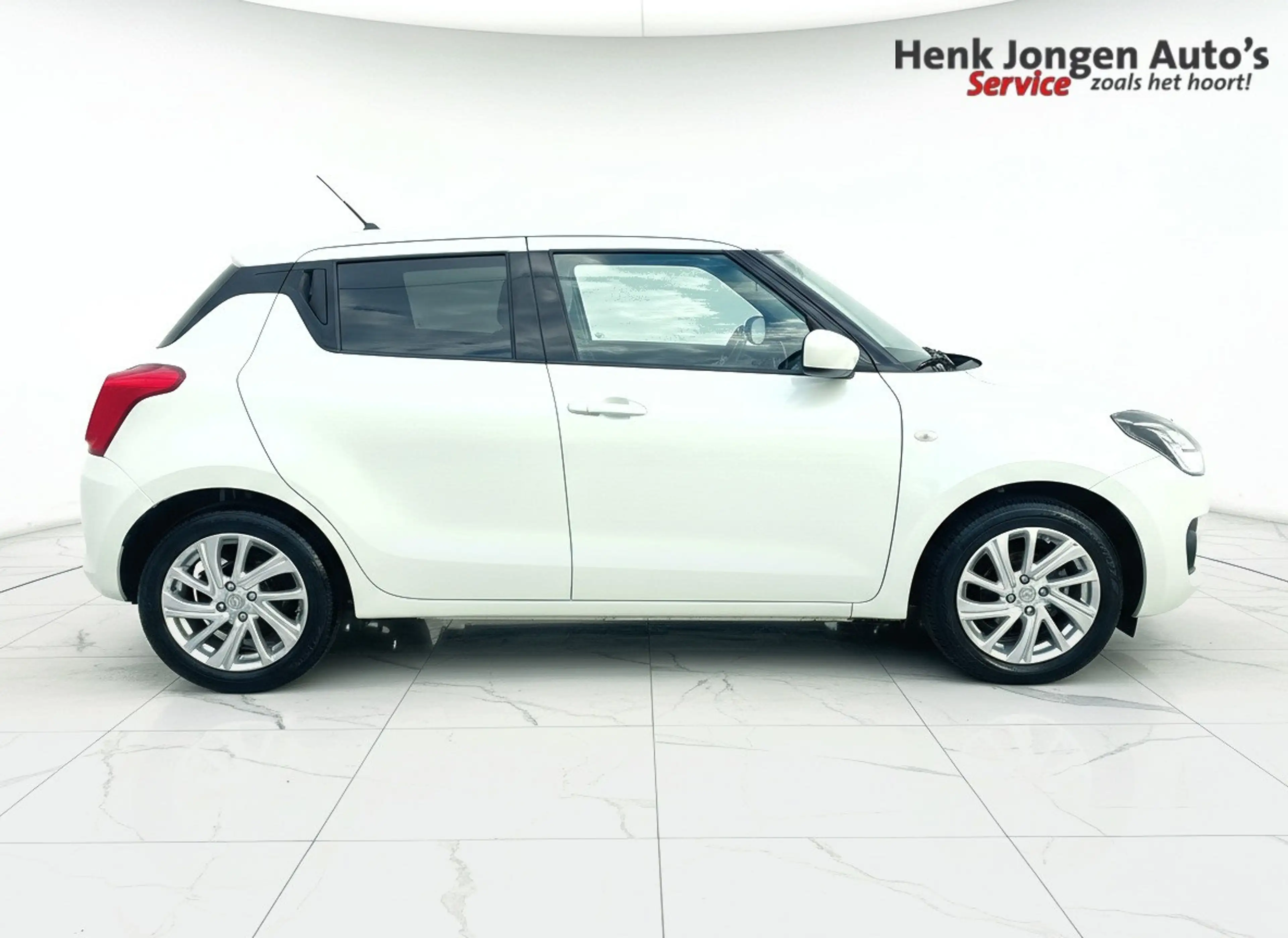Suzuki Swift 1.2 Select Smart Hybrid uit 2025 Rijklaar + 12 maa — photo 2