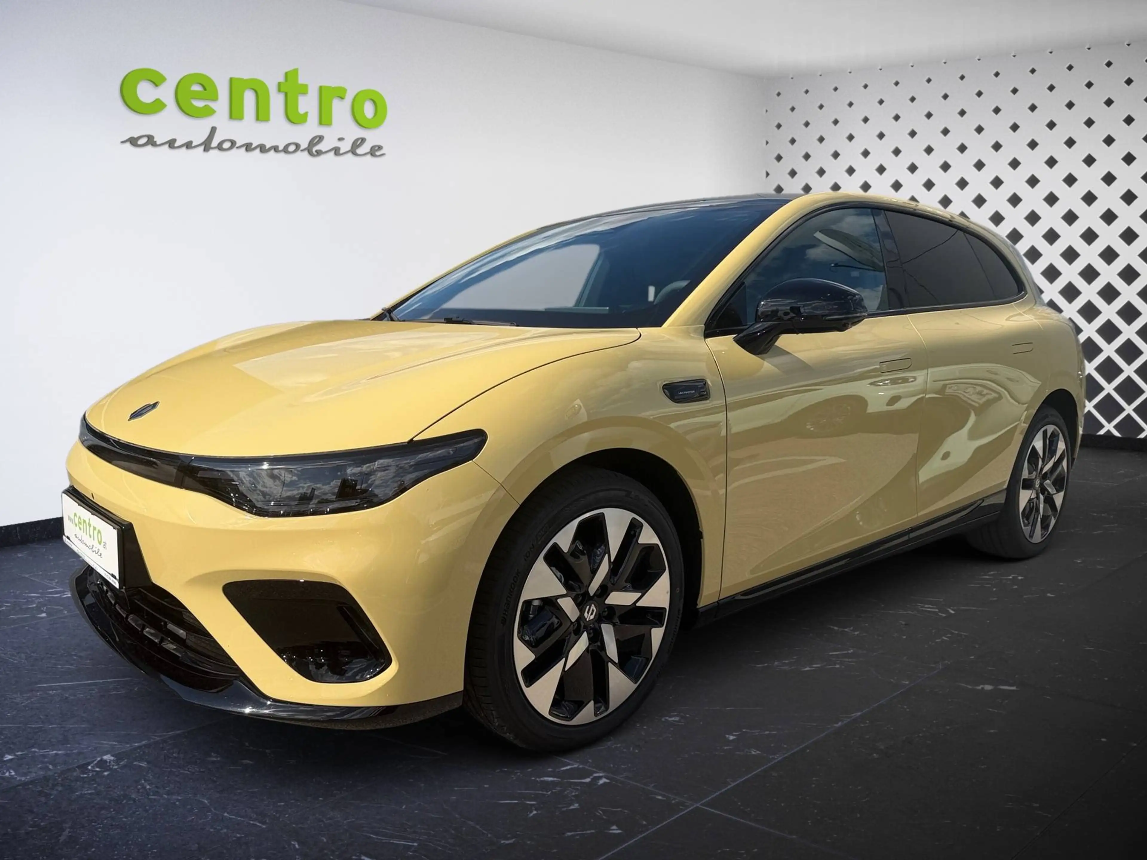 Leapmotor B05 Design (Vollausstattung), Promax (67 kWh) — photo 2