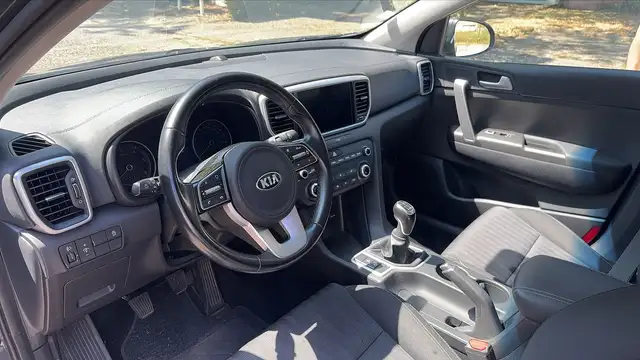 Kia Sportage view 8