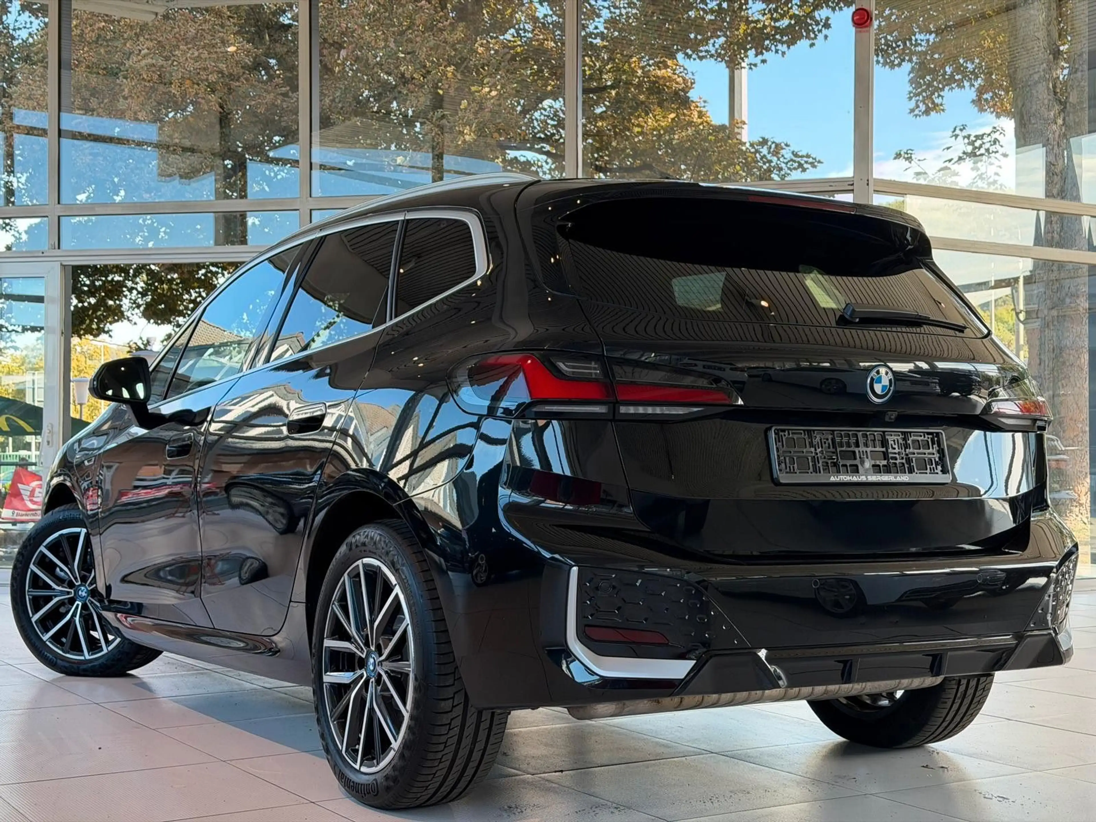 BMW 225 2 Active Tourer e xDrive M Sport/360 Kamera — photo 8