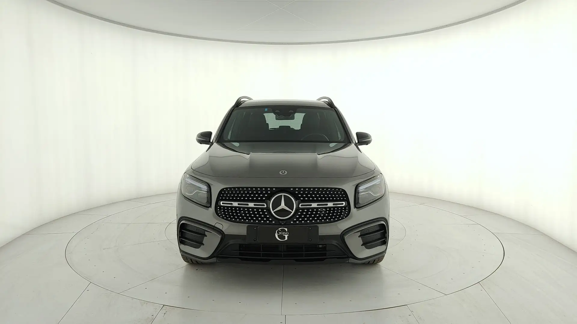 Mercedes-Benz GLB 220 d AMG Line Premium Plus 4matic auto Grigio - 2