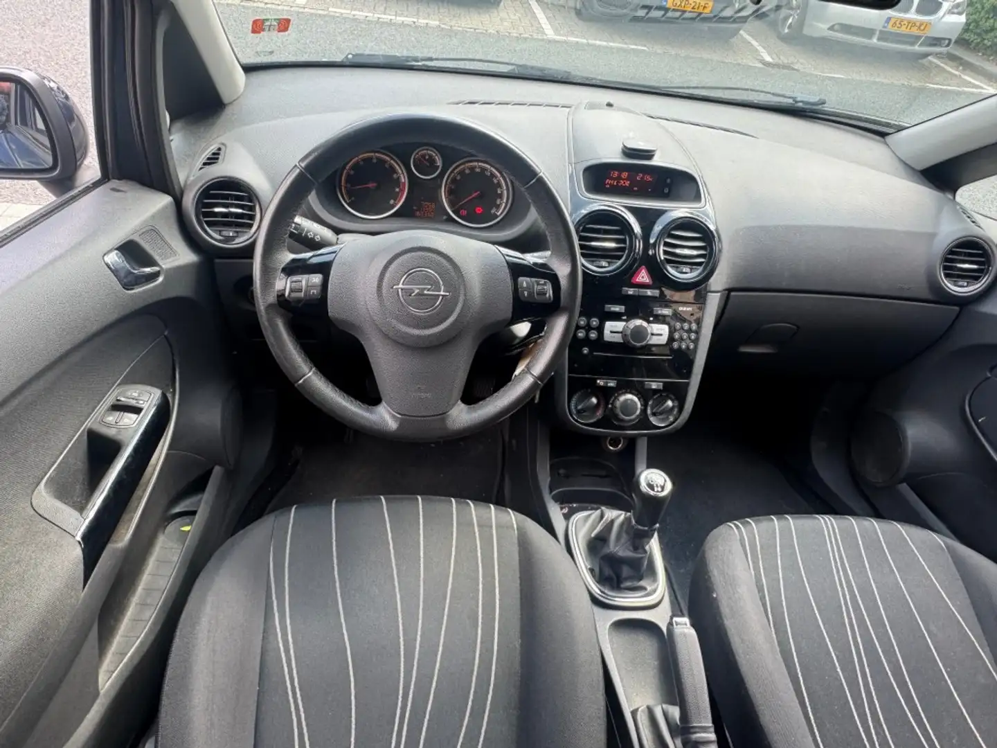 Opel Corsa 1.4-16V '111' Edition 5DRS AIRCO LMV NETTE AUTO NA Bleu - 2