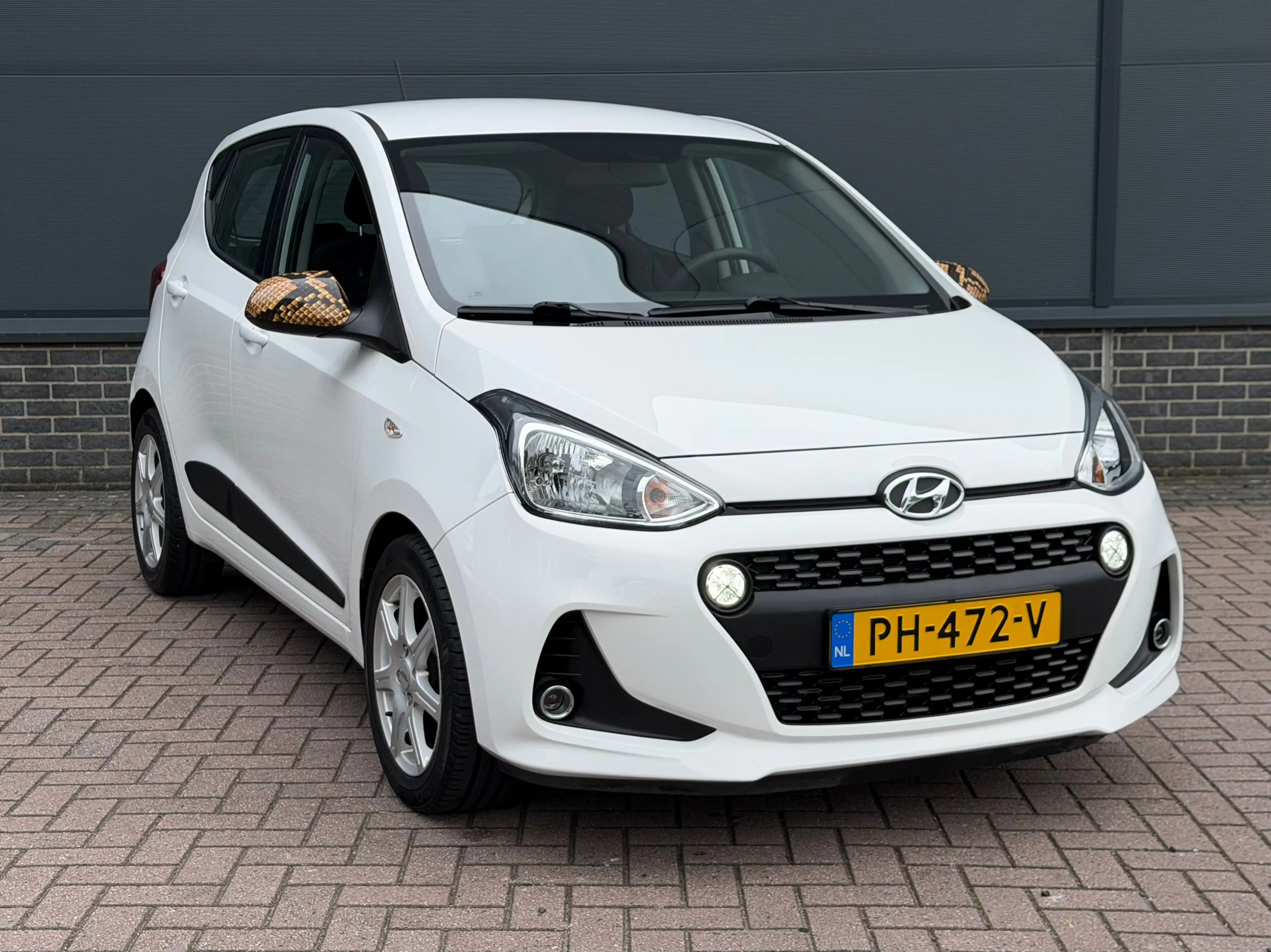 Hyundai i10 1.0i Go! | Dealer Onderhouden | Navigatie | Apple — photo 17