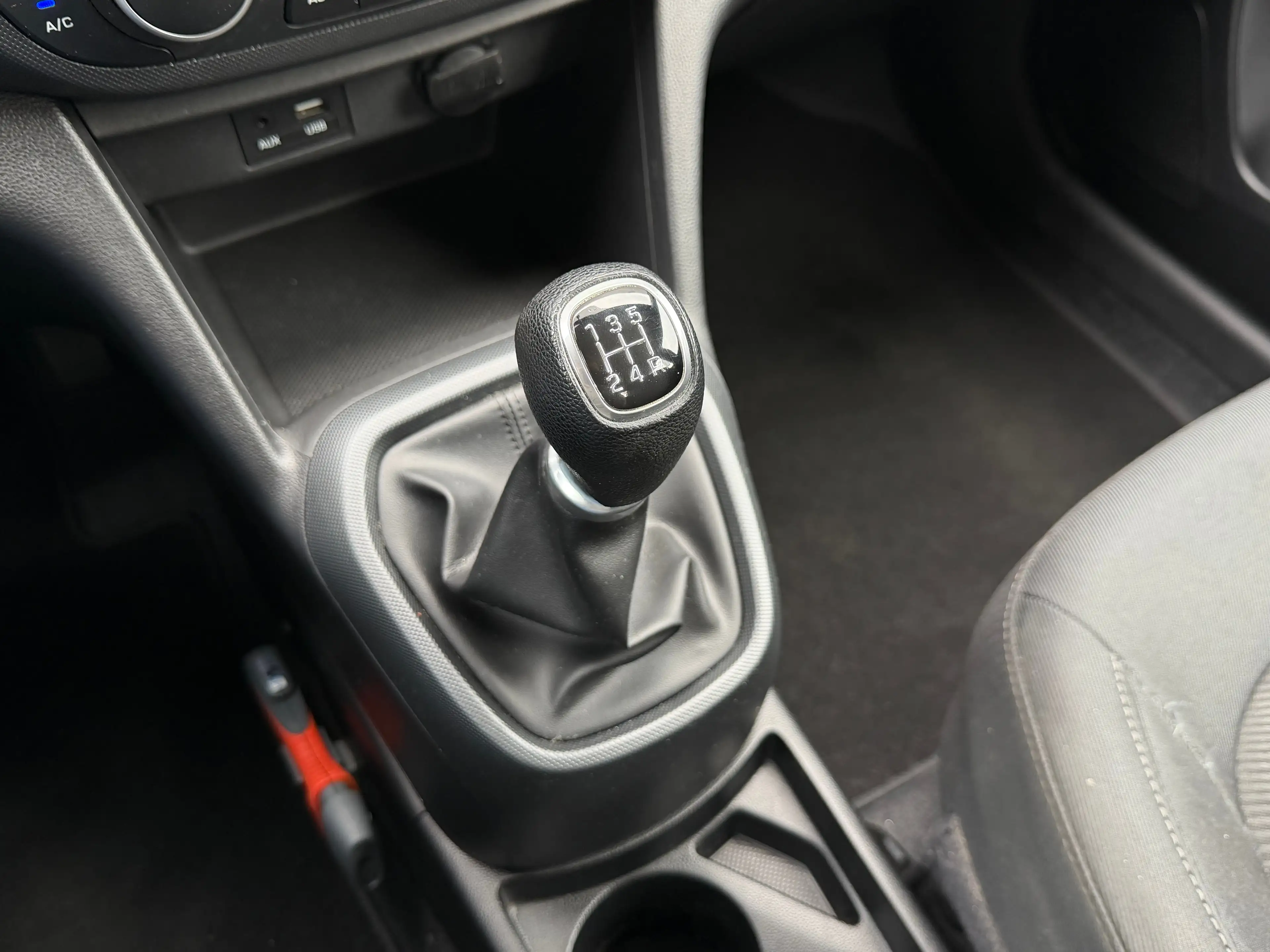 Hyundai i10 1.0i Go! | Dealer Onderhouden | Navigatie | Apple — photo 21