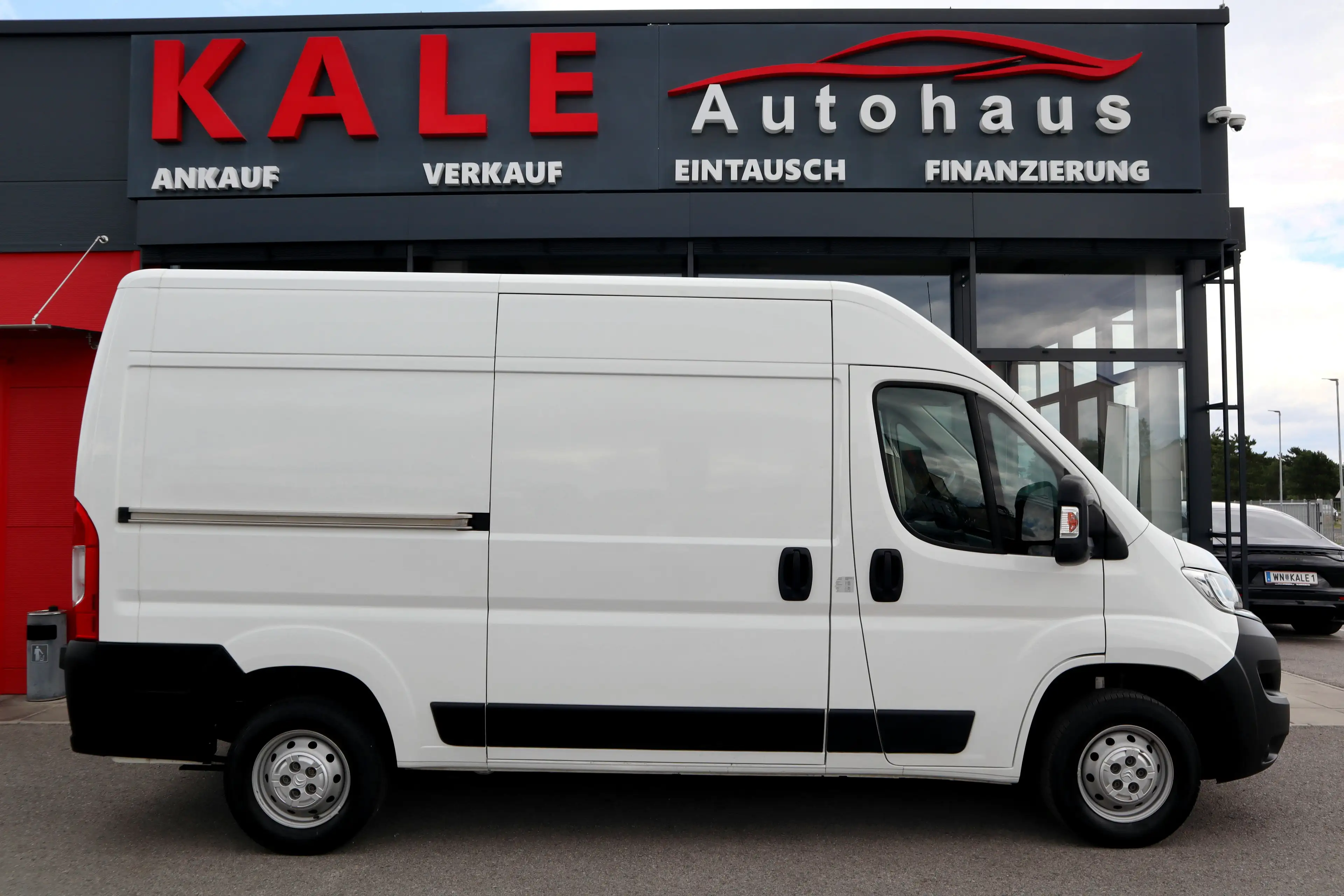 Citroen Jumper 33 L2H2 BlueHDi 140 S&S *1.Besitz* — photo 3