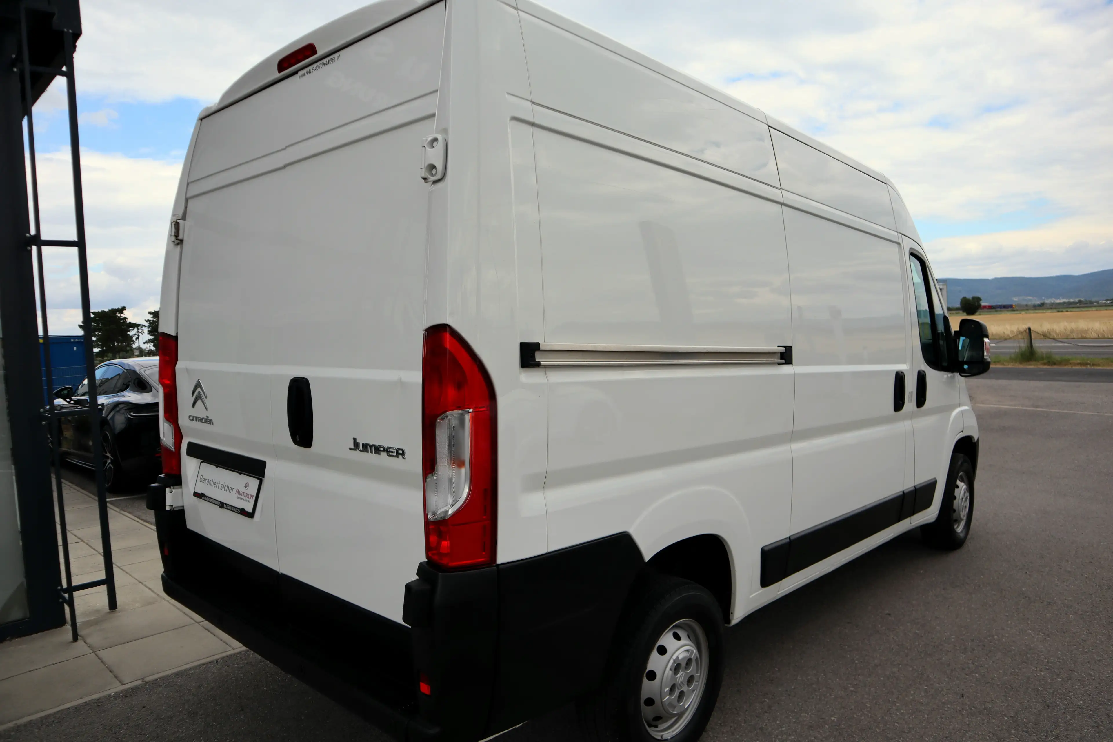 Citroen Jumper 33 L2H2 BlueHDi 140 S&S *1.Besitz* — photo 4