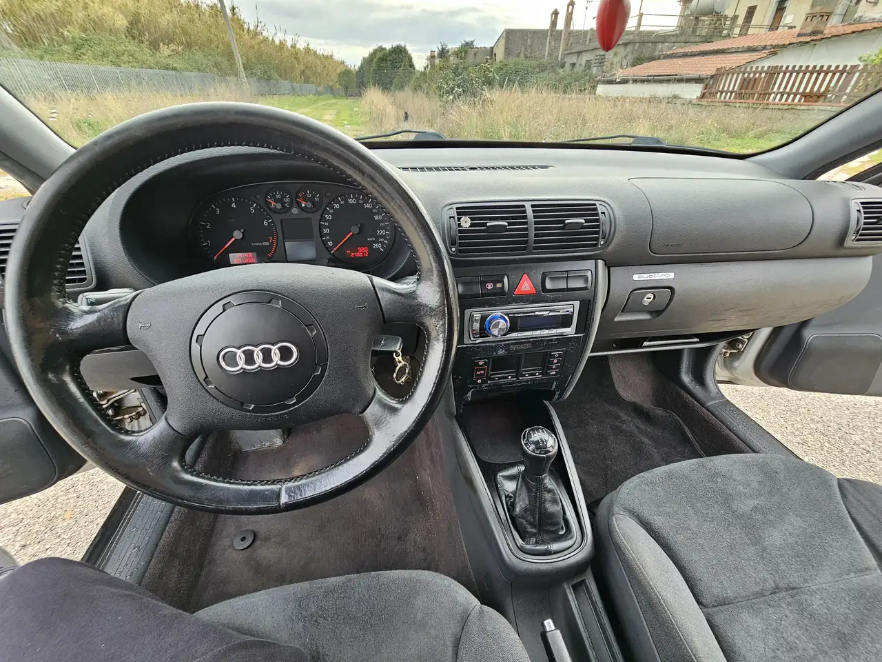 Audi A3 5p 1.8t Ambiente quattro, foto 4