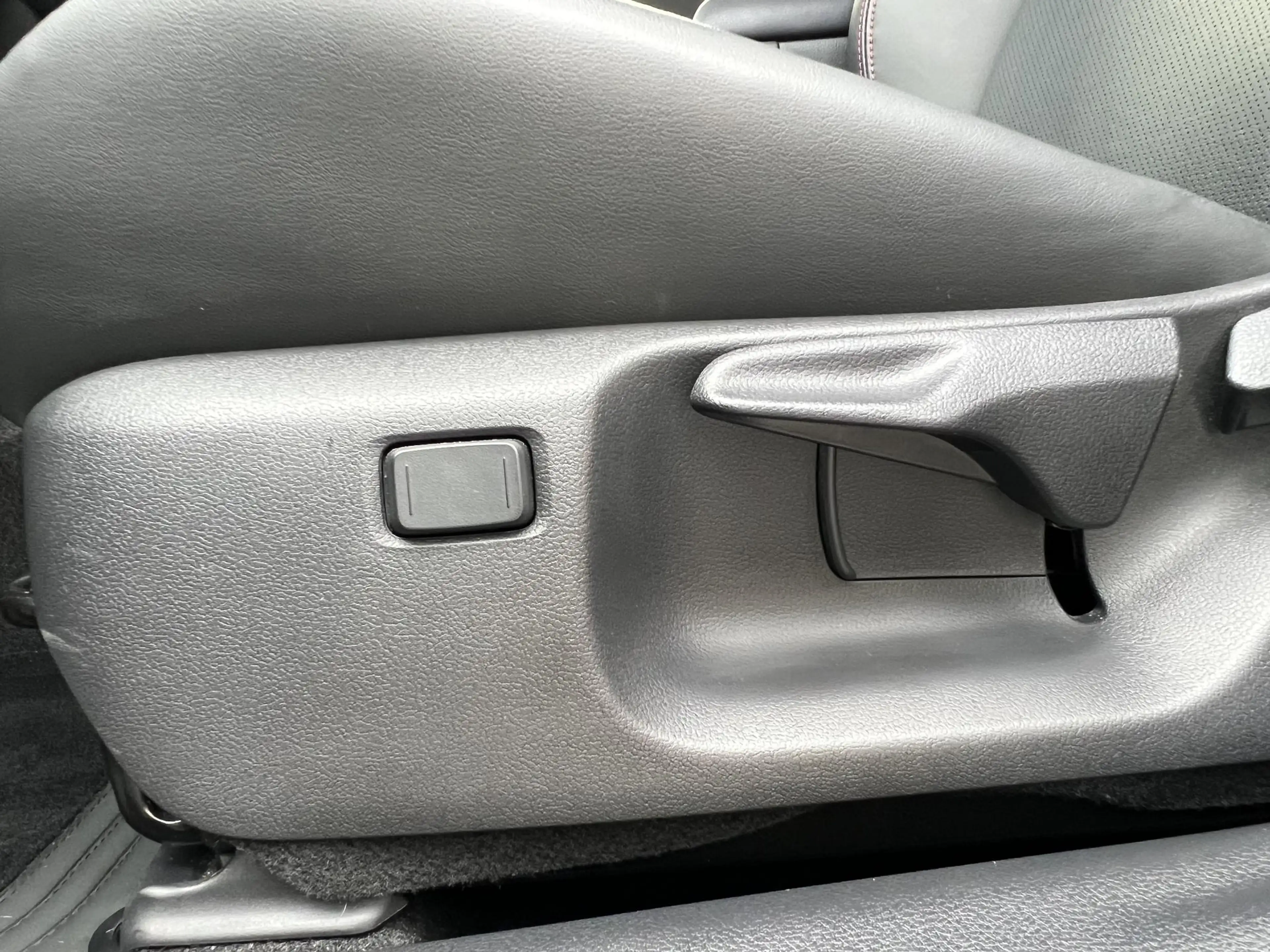 Lexus LBX 1.5 Hybrid Elegant | Stoel + Stuurverwarming, Leer — photo 20