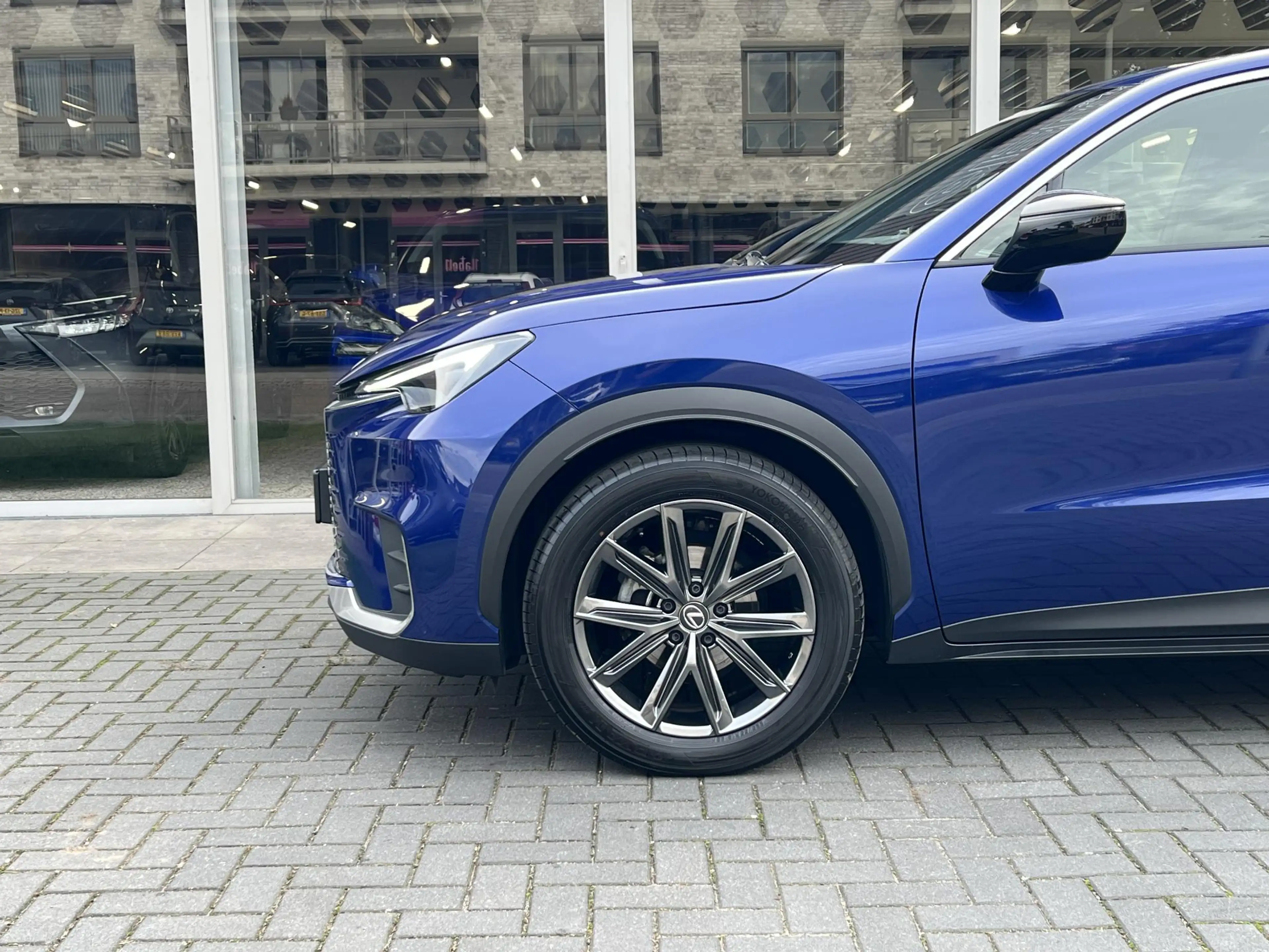 Lexus LBX 1.5 Hybrid Elegant | Stoel + Stuurverwarming, Leer — photo 11