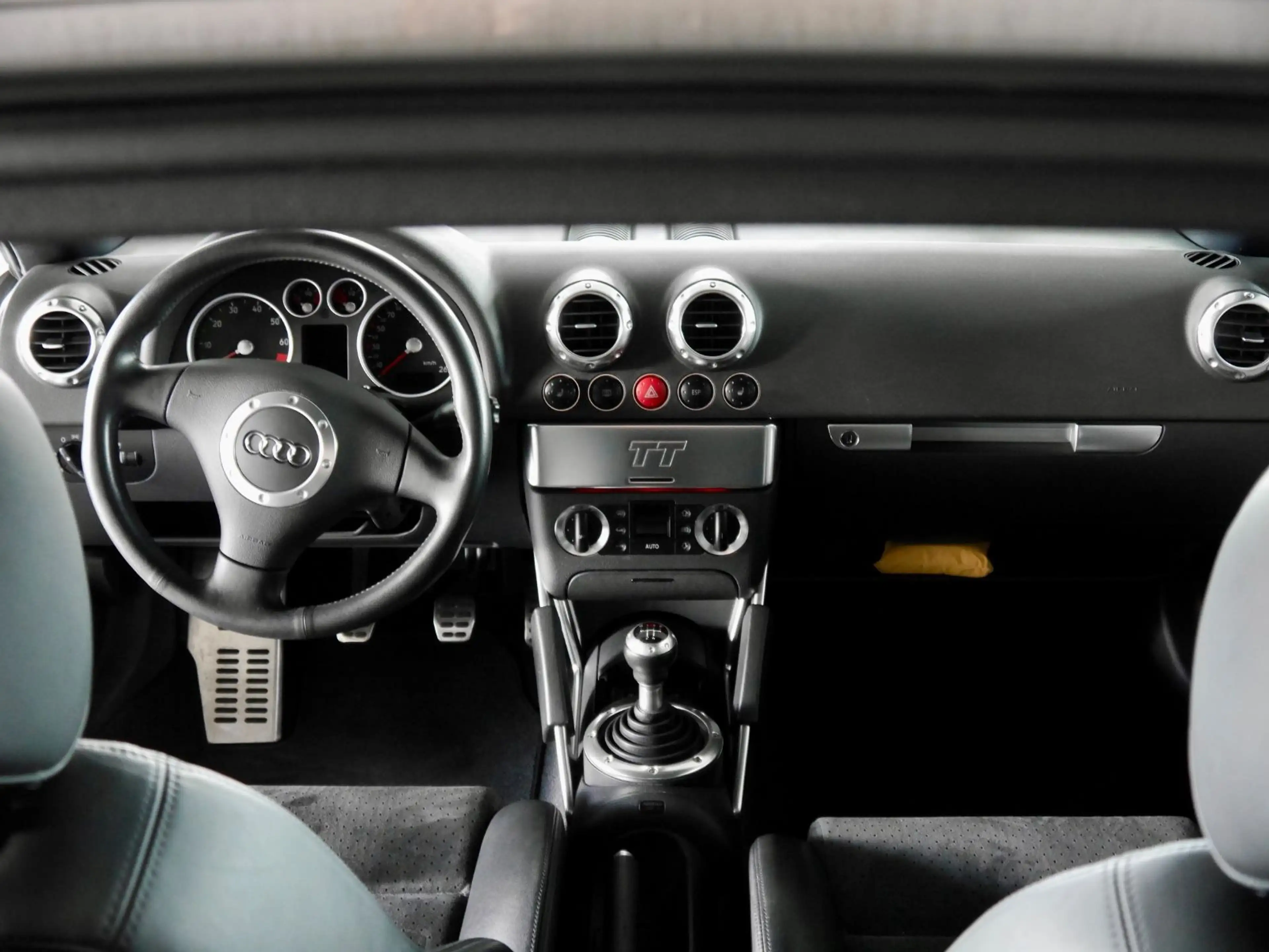 Audi TT 1.8 T Coupe*Bose*Alcantar* — photo 9