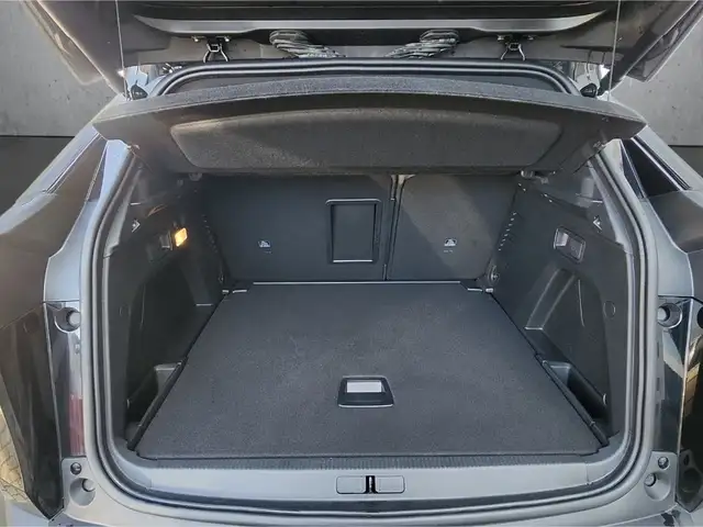 Peugeot 3008 view 7