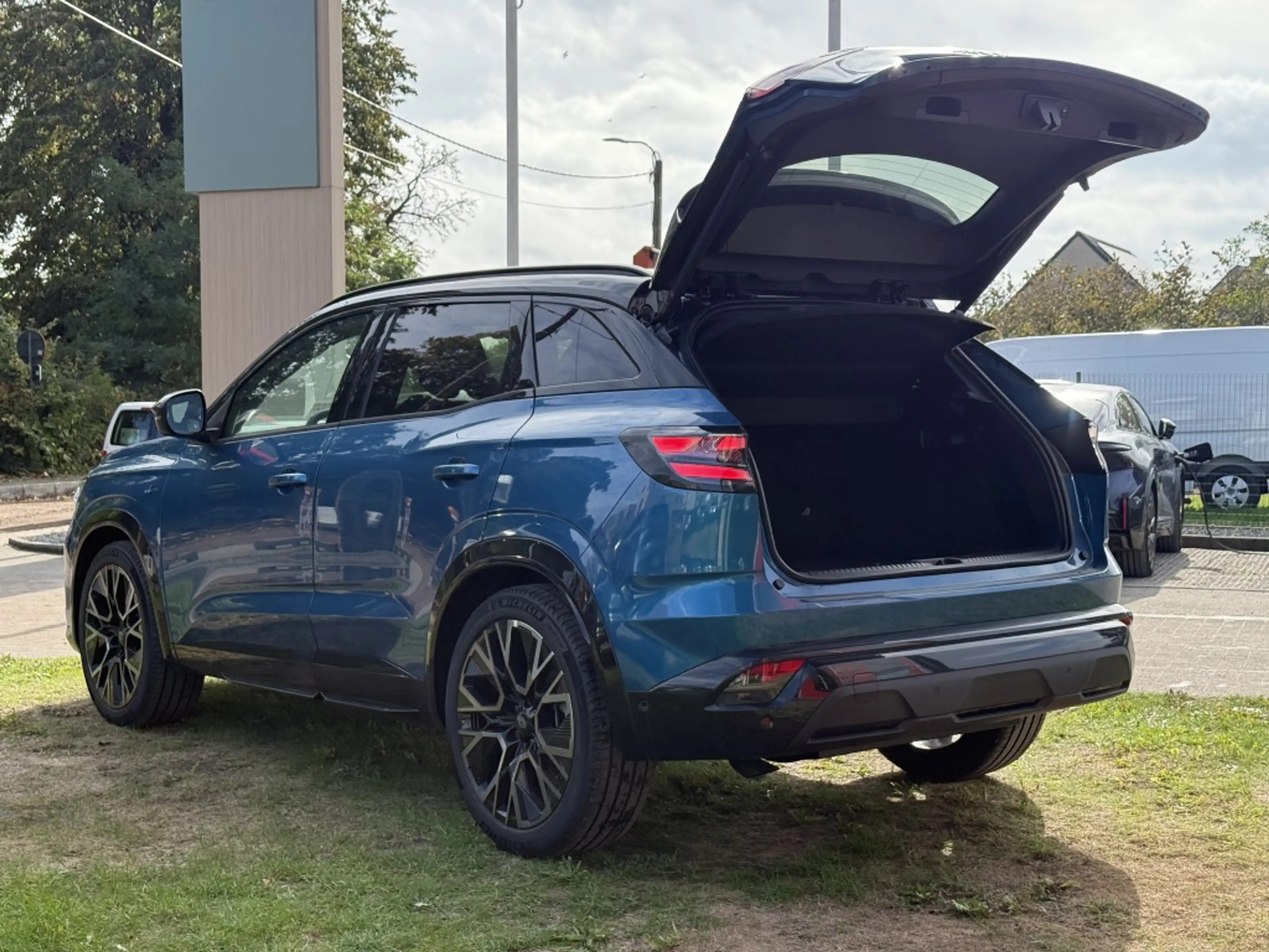 Renault Austral NIEUW Esprit Alpine E-Tech 200 Hybride — photo 5
