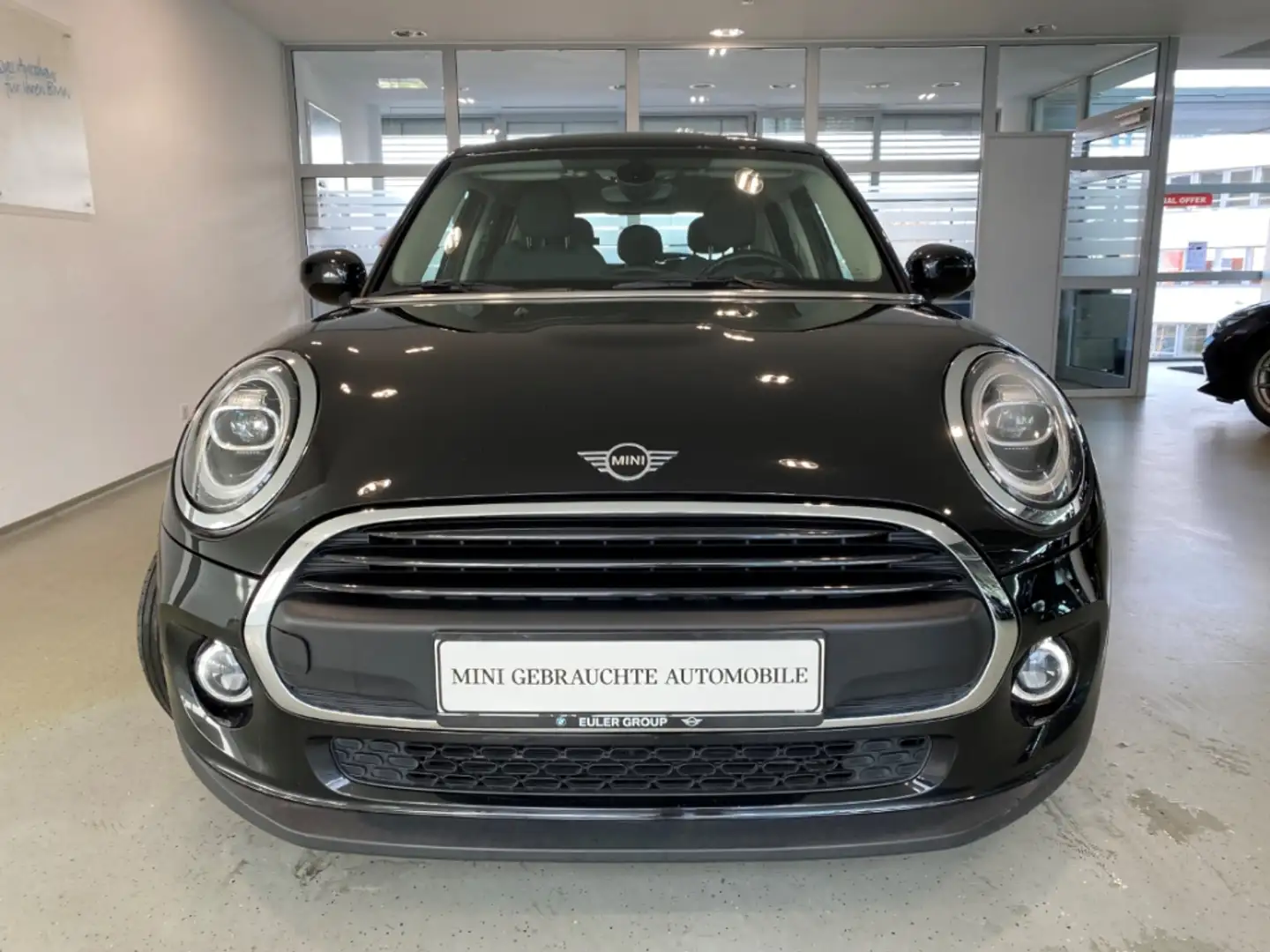 MINI One 5-Türer LED PDC SHZ 2-Zonen-Klimaautom Tempomat Zwart - 2