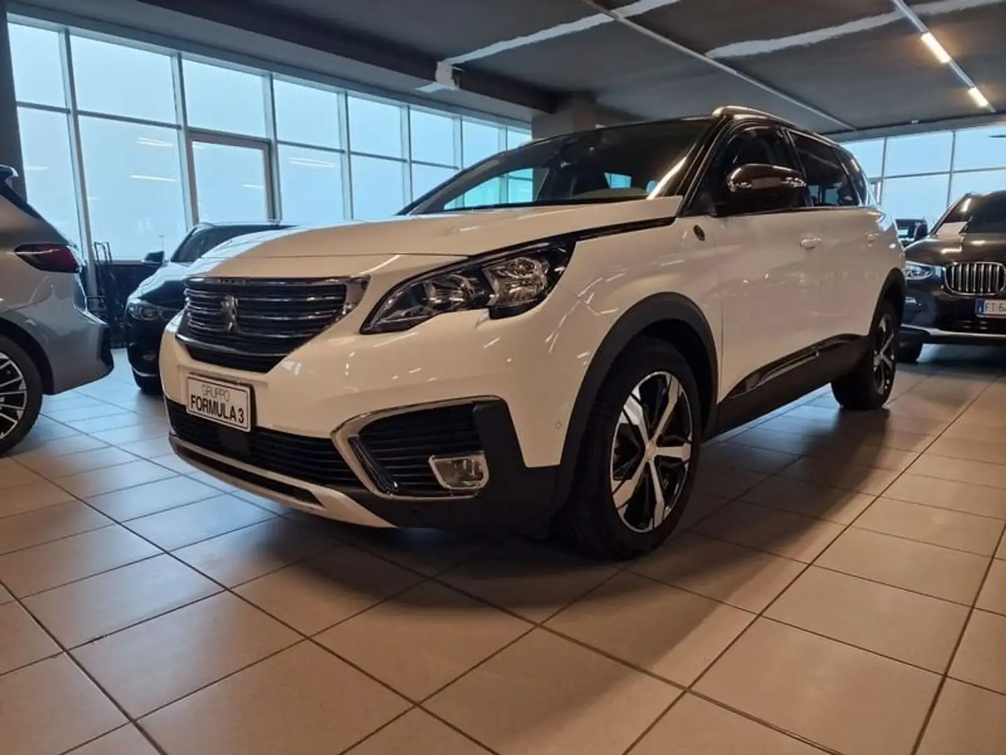 Peugeot 5008 BlueHDi 130 EAT8 S&S GT Line Bianco - 1
