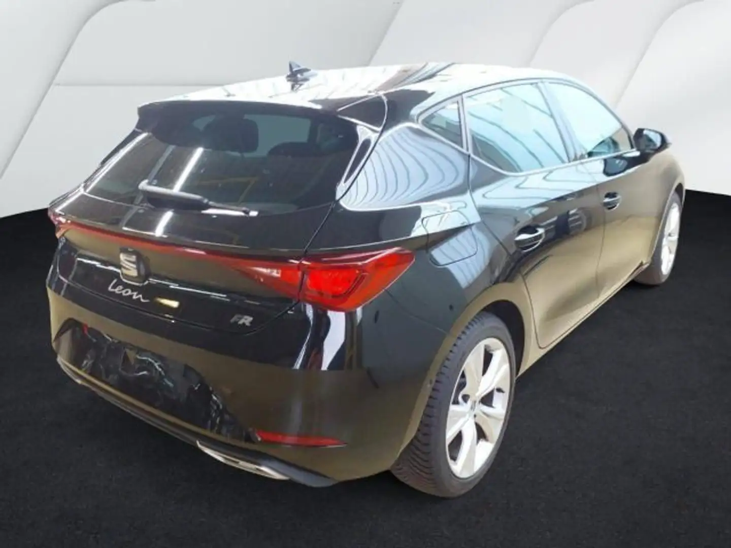 SEAT Leon 1.5 eTSI DSG FR Klima LED Sitzheizung RFK Schwarz - 2
