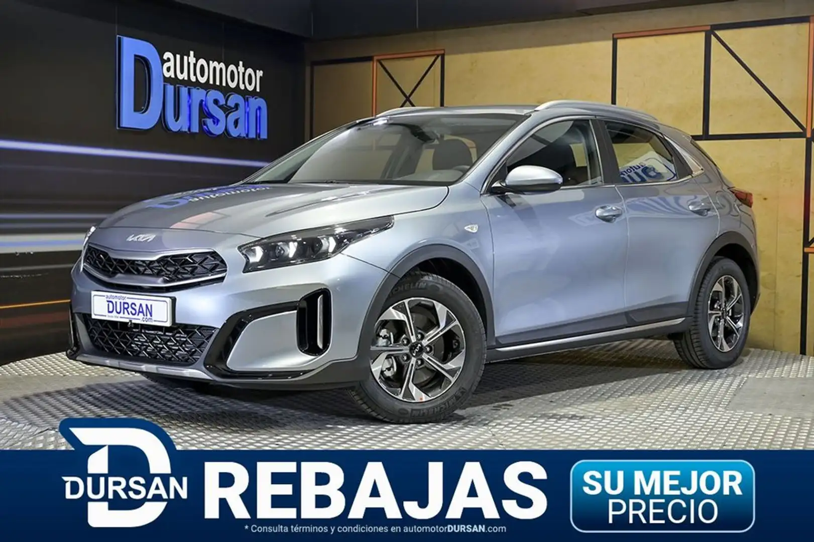 Kia XCeed 1.0 TGDi Drive 74kW 100CV Grau - 1
