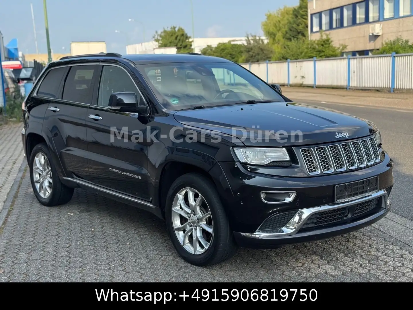 Jeep Grand Cherokee 3.0 CRD Summit Schwarz - 2