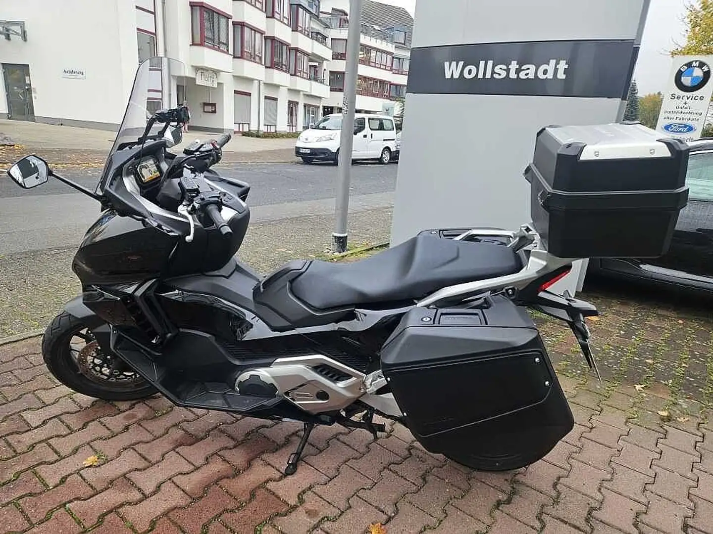 Honda Forza 750 Schwarz - 2