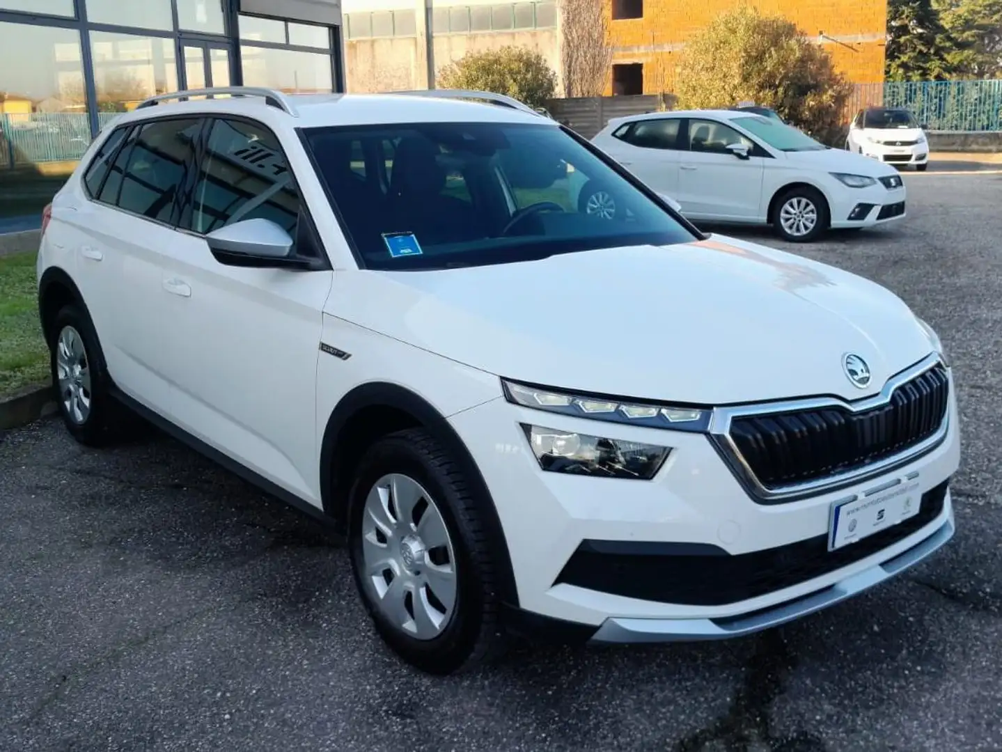 Skoda Kamiq Kamiq 1.0 tsi Scoutline 110cv dsg Bianco - 1