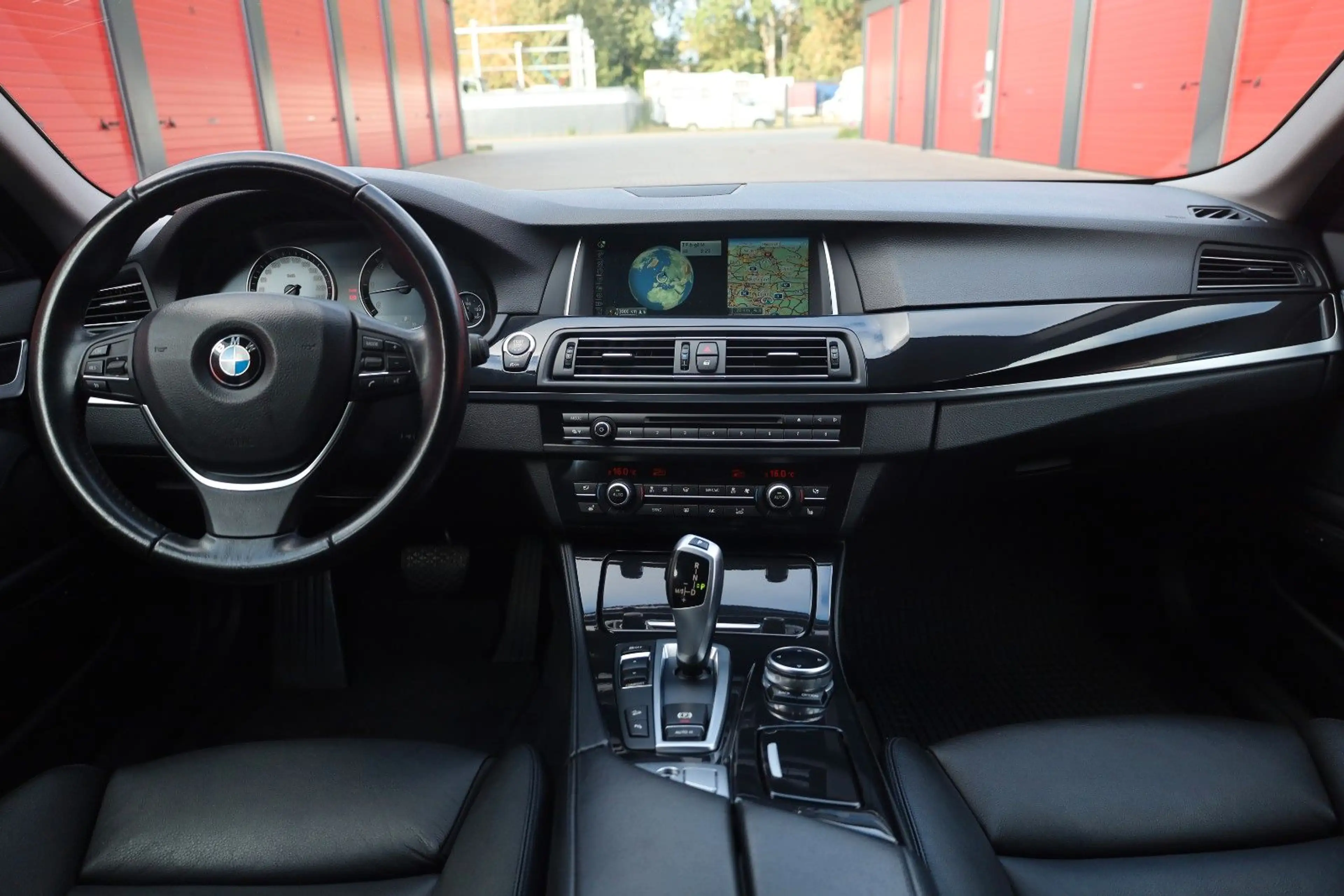 BMW 535 5 Touring 535 d xDrive Kamera AHK — photo 10