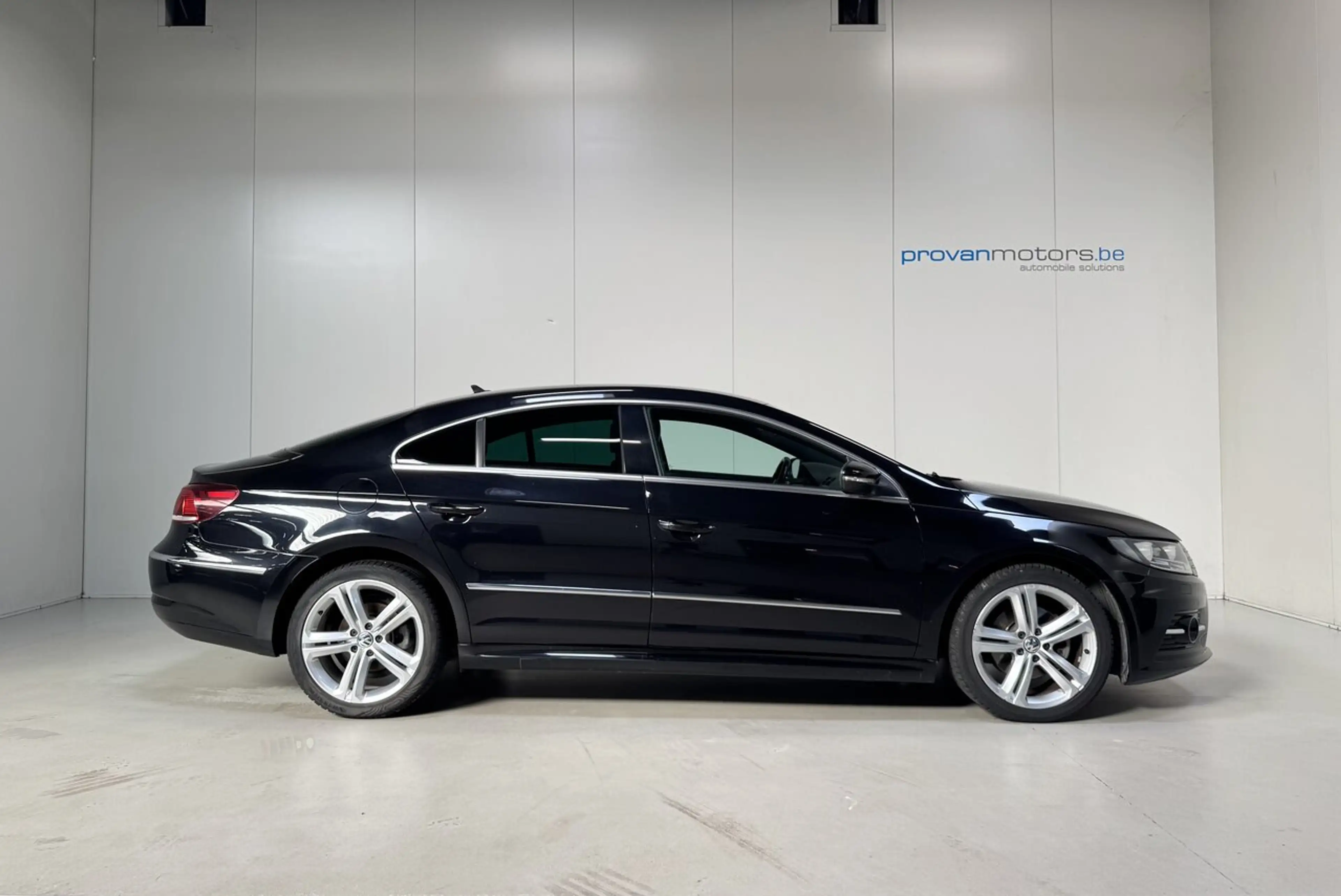 Volkswagen Passat CC R-Line 2.0D Man. - Airco - GPS - Goede Staat! — photo 27