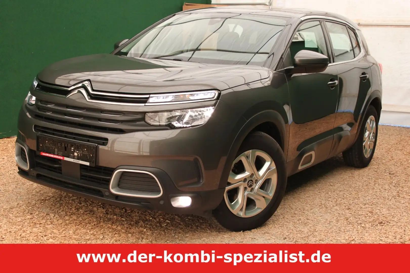 Citroen C5 Aircross Live/ Kamera/ Apple CarPlay/ 44tkm Grau - 1