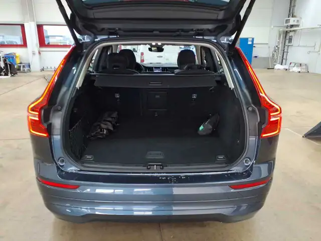 Volvo XC60 view 15