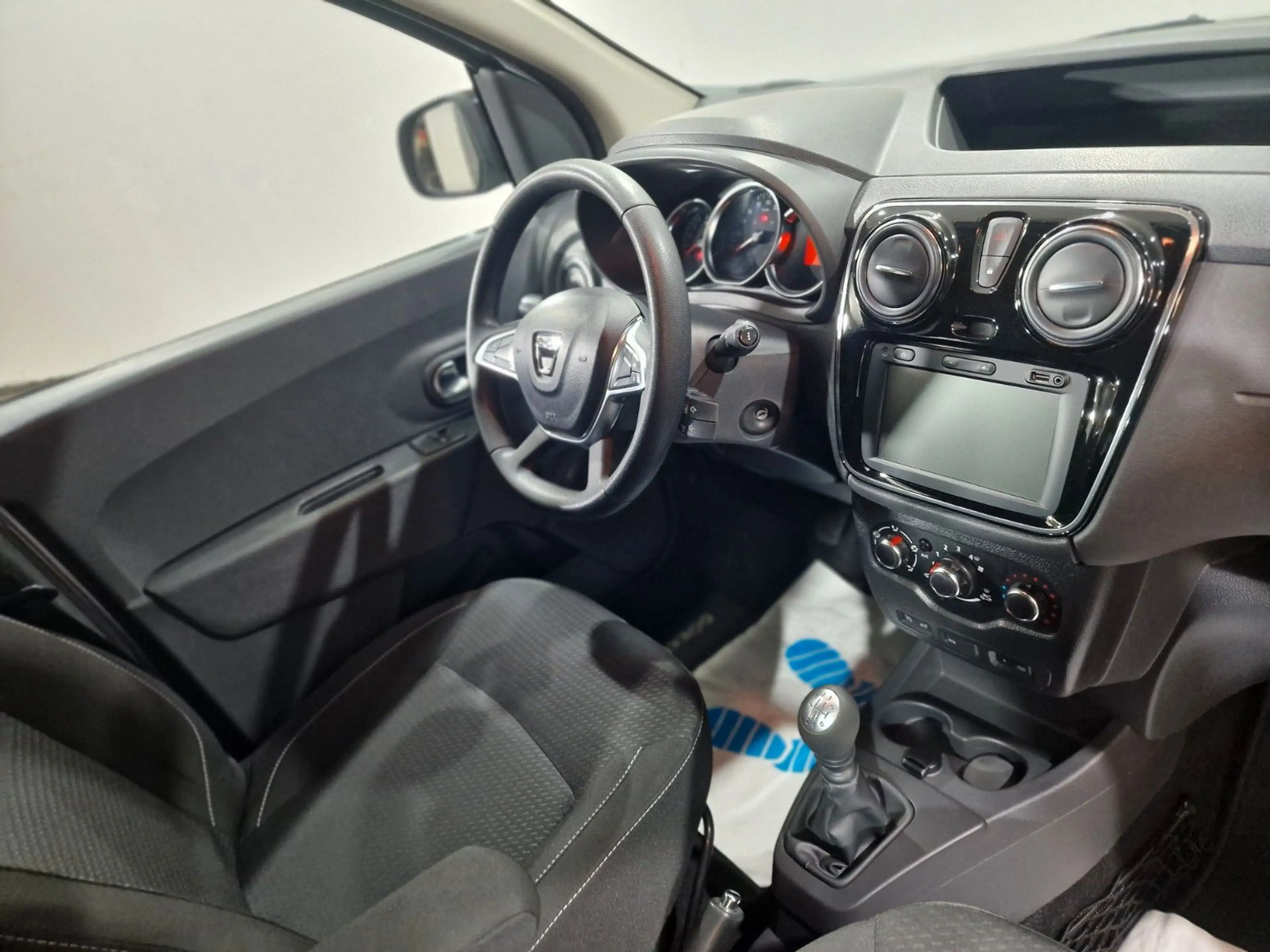 Dacia Dokker Comfort — photo 11