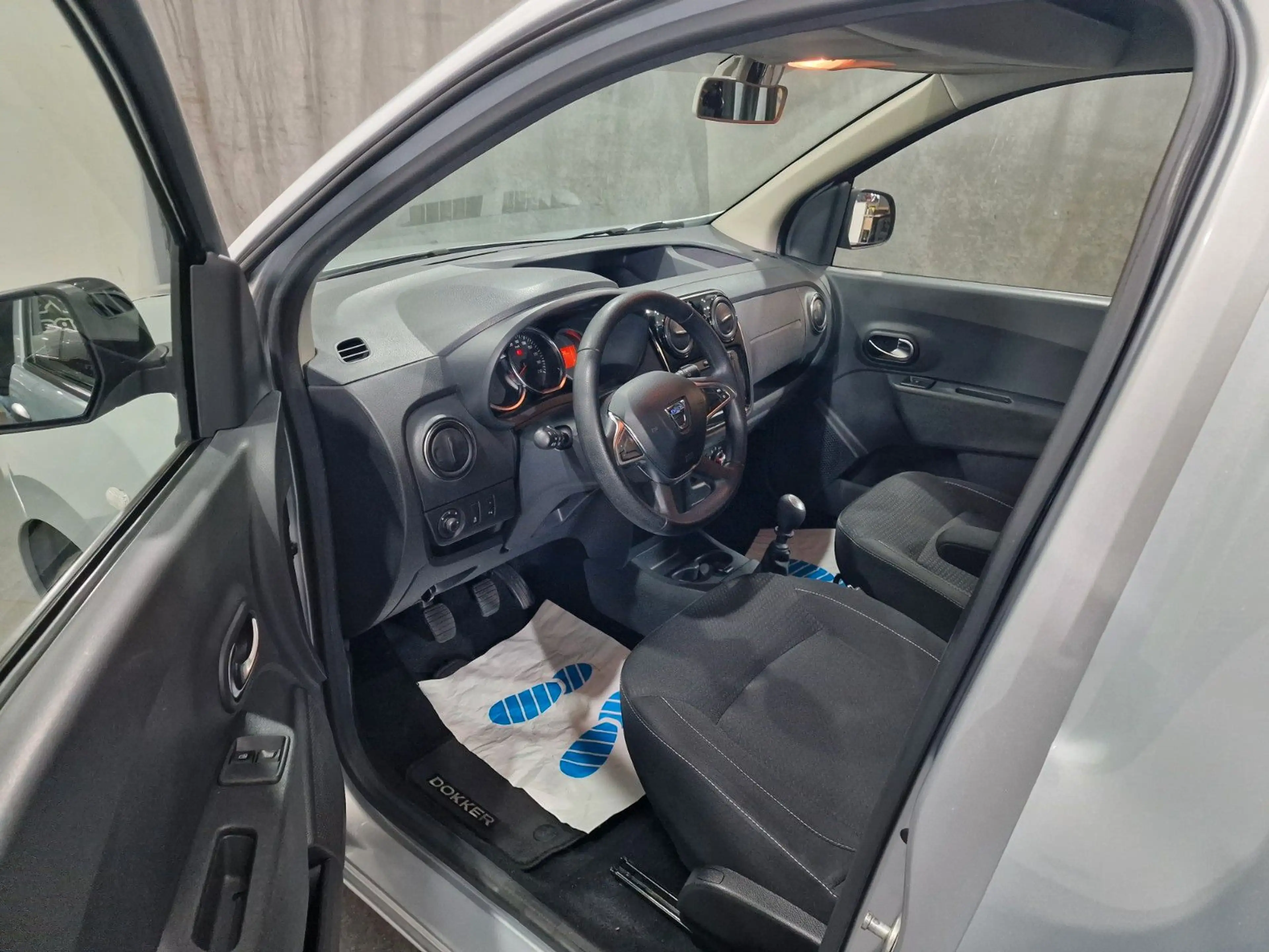 Dacia Dokker Comfort — photo 10
