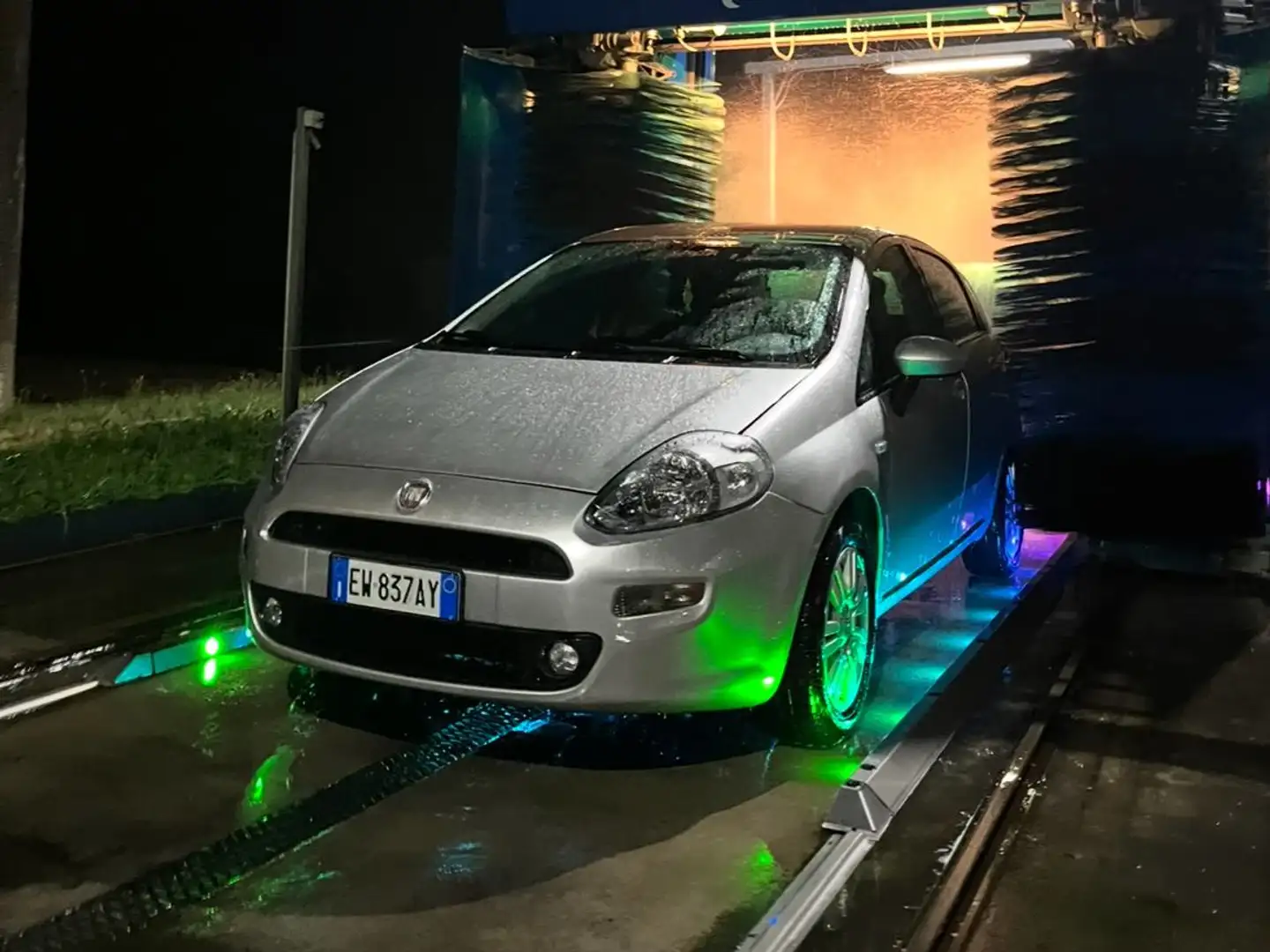 Fiat Grande Punto Grande Punto 5p 1.2 Actual s Gri - 1