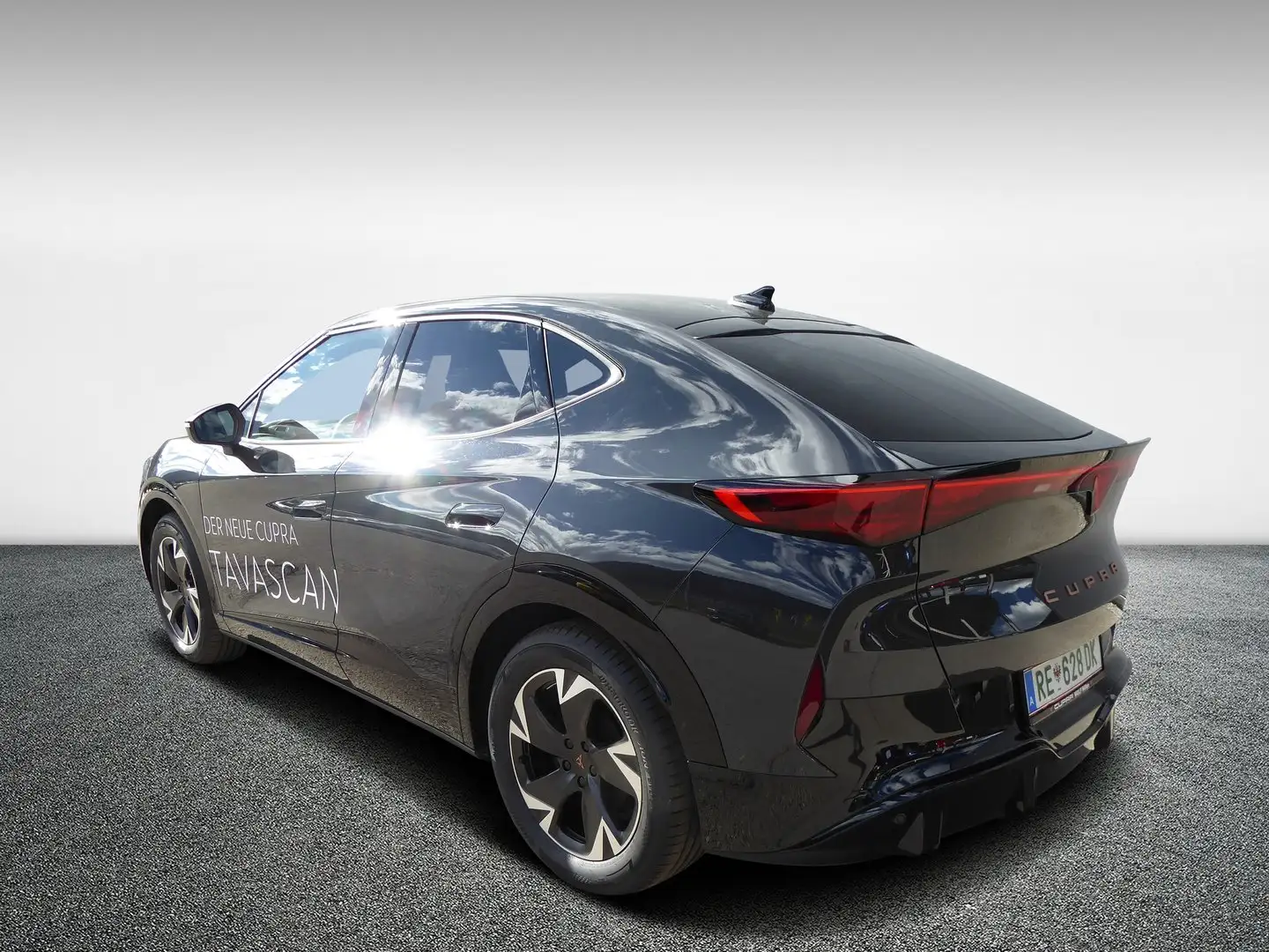 CUPRA Tavascan Alpha 210kW/286PS Grau - 2