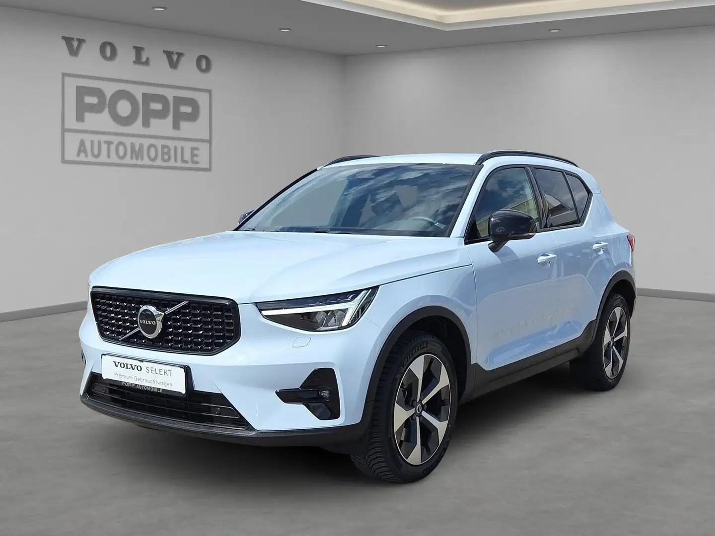 Volvo XC40 B3 FWD Plus Dark 19" ACC FSH H&K LED SHZ Bleu - 1