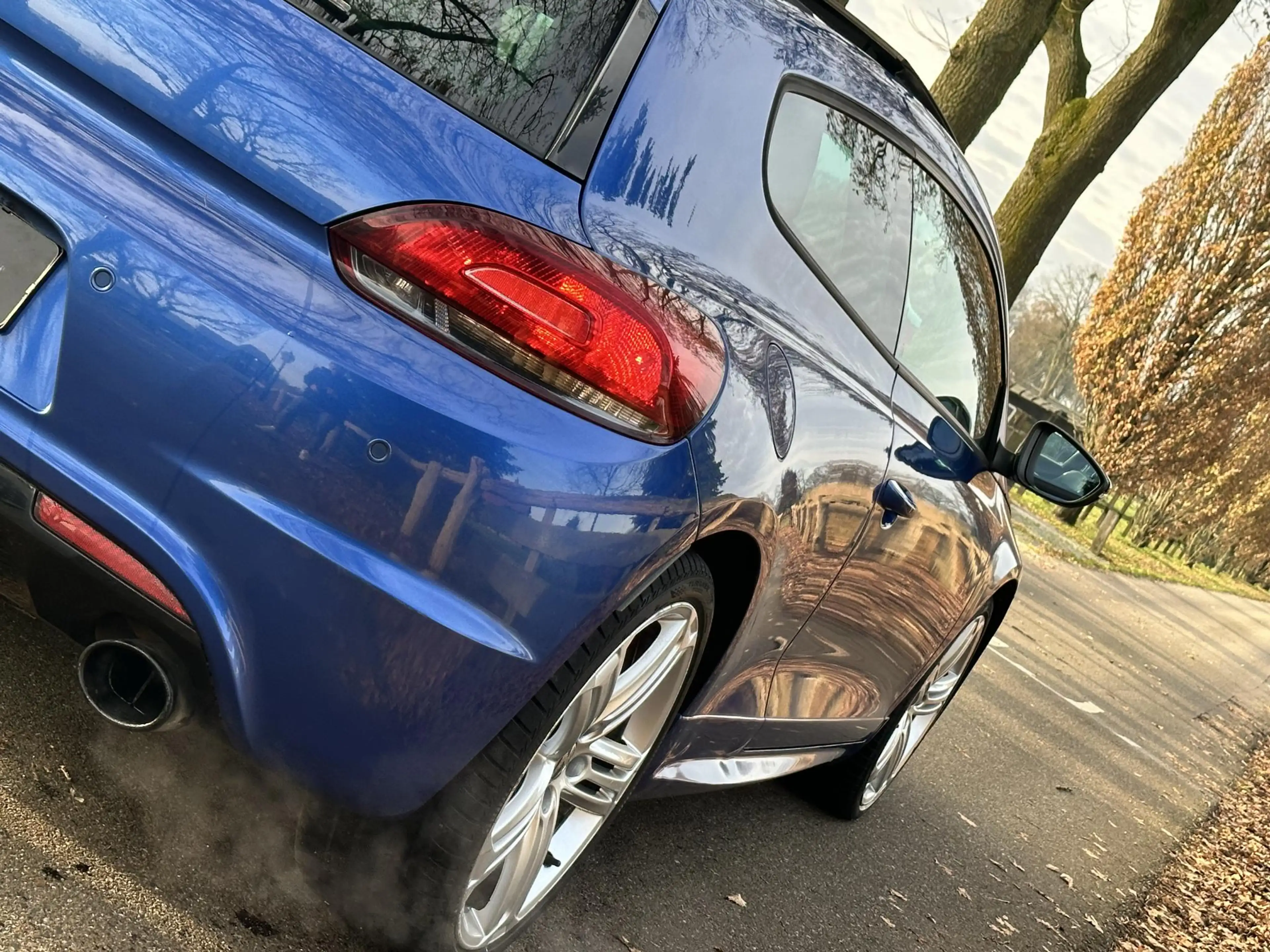 Volkswagen Scirocco 2.0 TSI R — photo 12