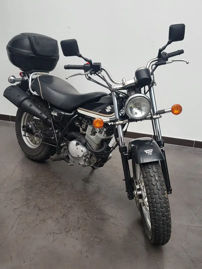 Suzuki VanVan 125 Noir - 2