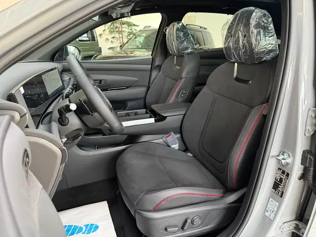 Hyundai Tucson view 13